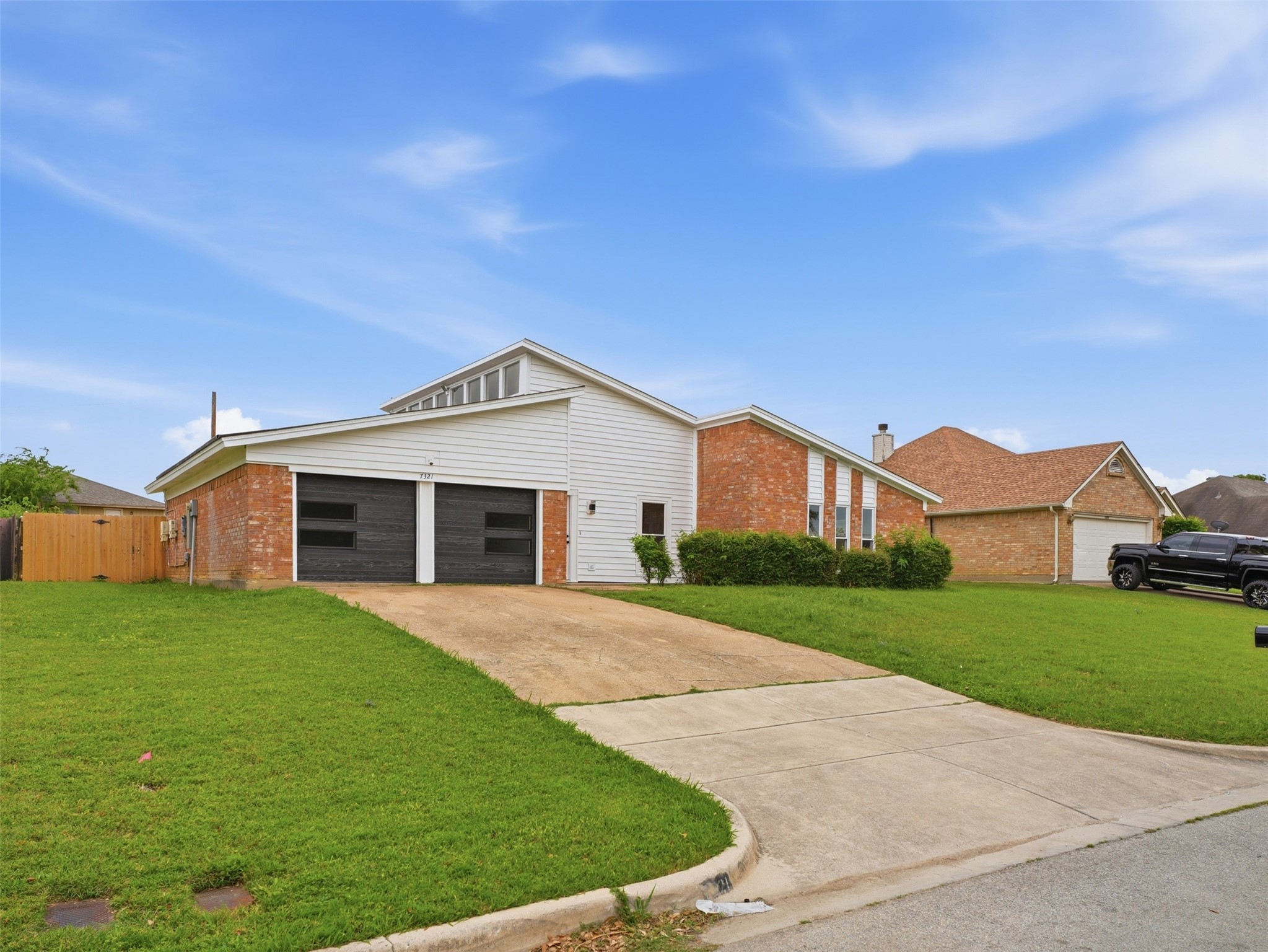 7321 Fredricksburg Drive Forest Hill TX 76140