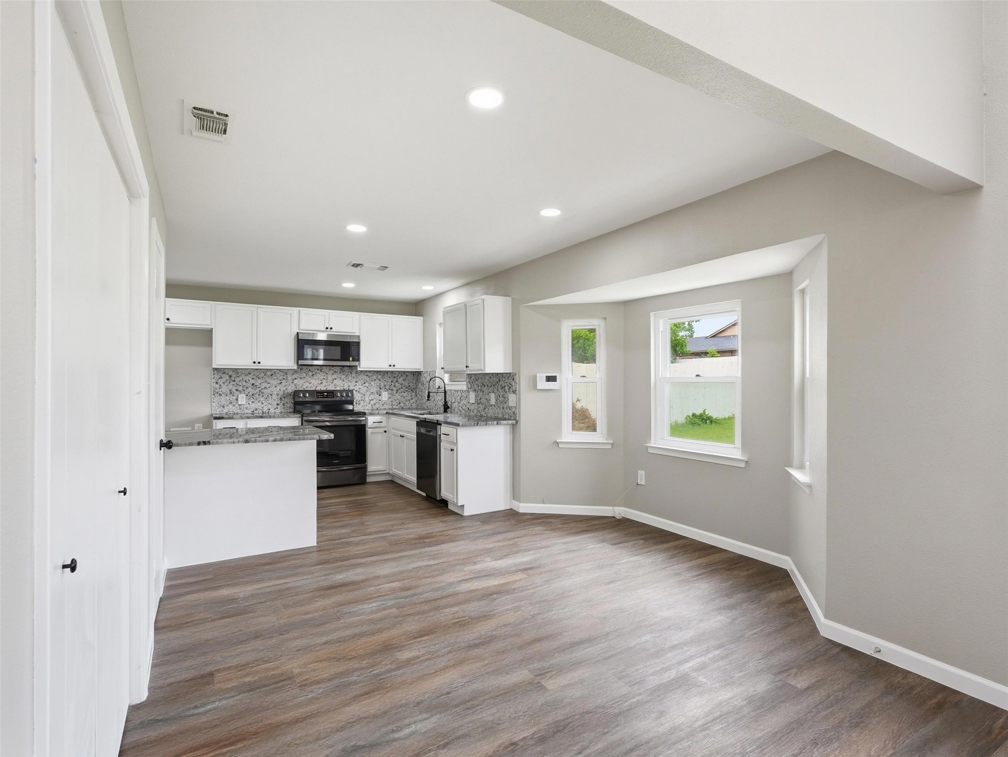 7321 Fredricksburg Drive Forest Hill TX 76140