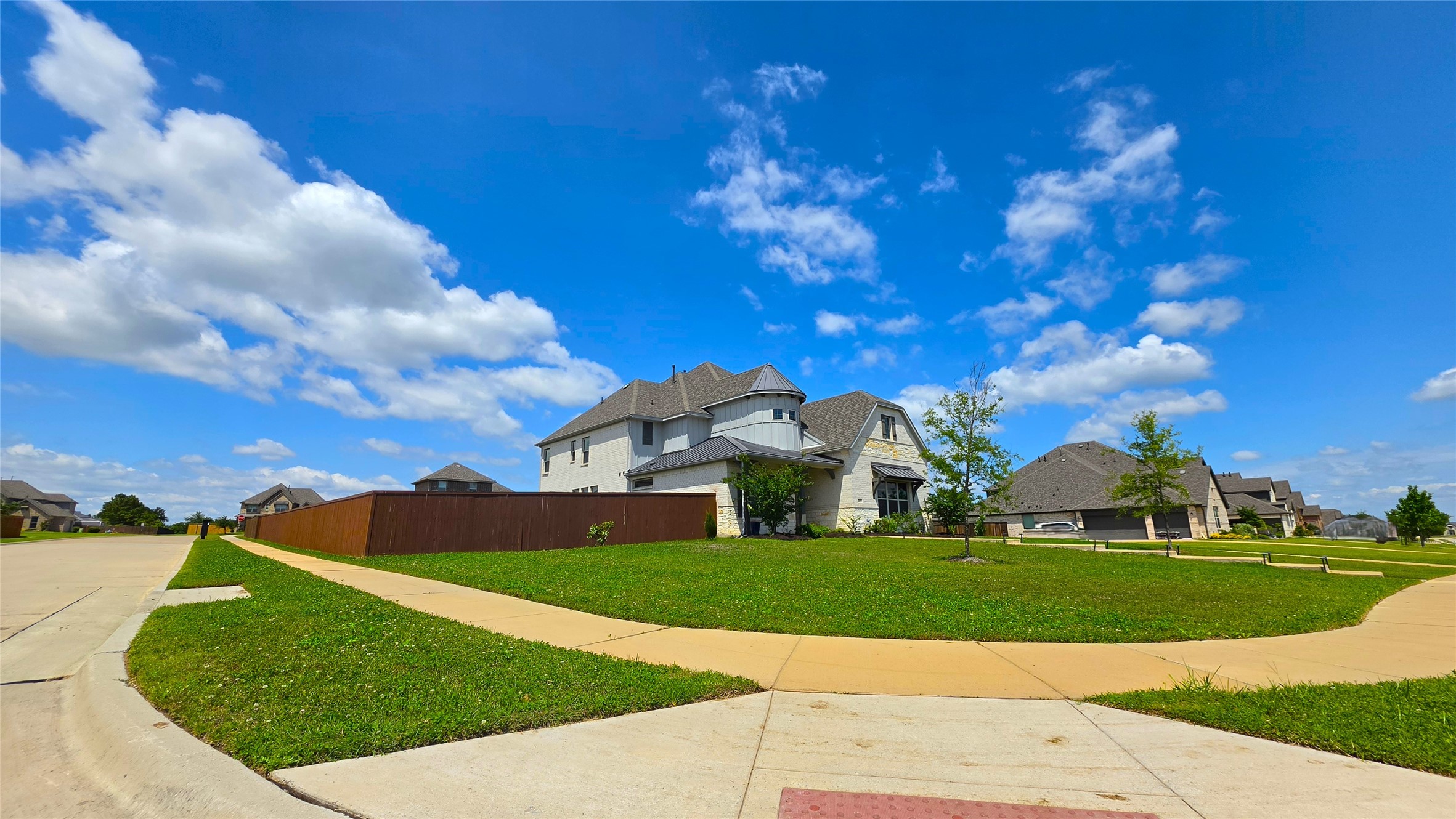 217 Longwood Drive Sunnyvale TX 75182
