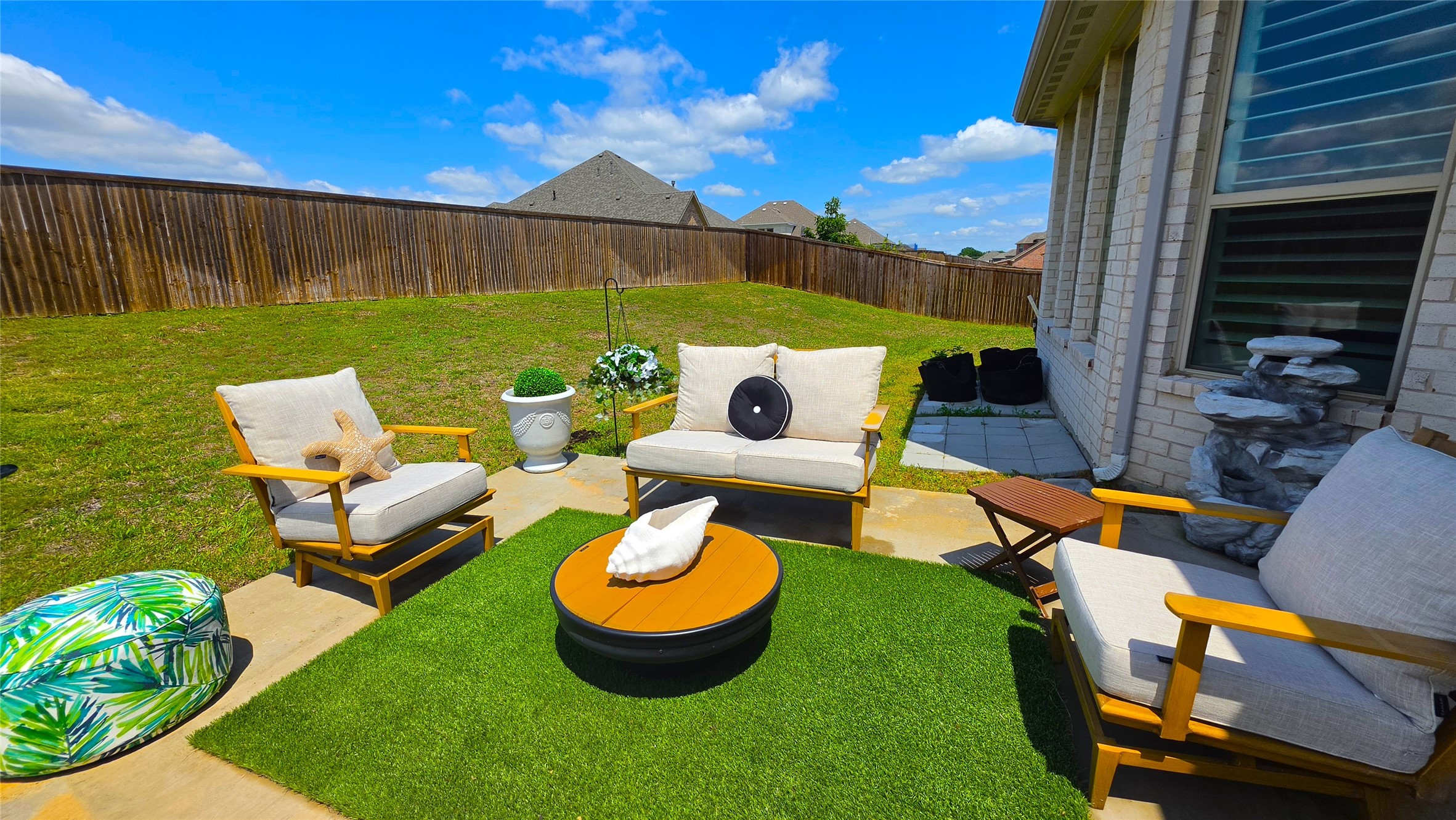 217 Longwood Drive Sunnyvale TX 75182