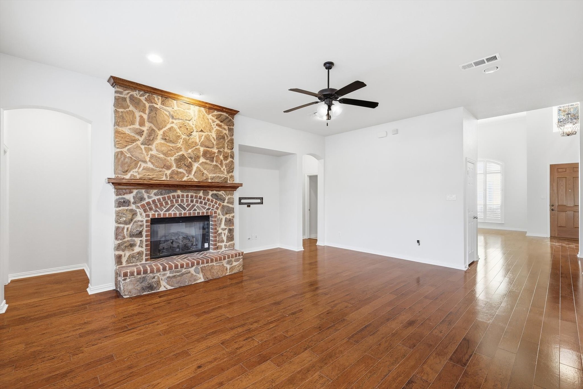 9728 Sam Bass Trail Fort Worth TX 76244