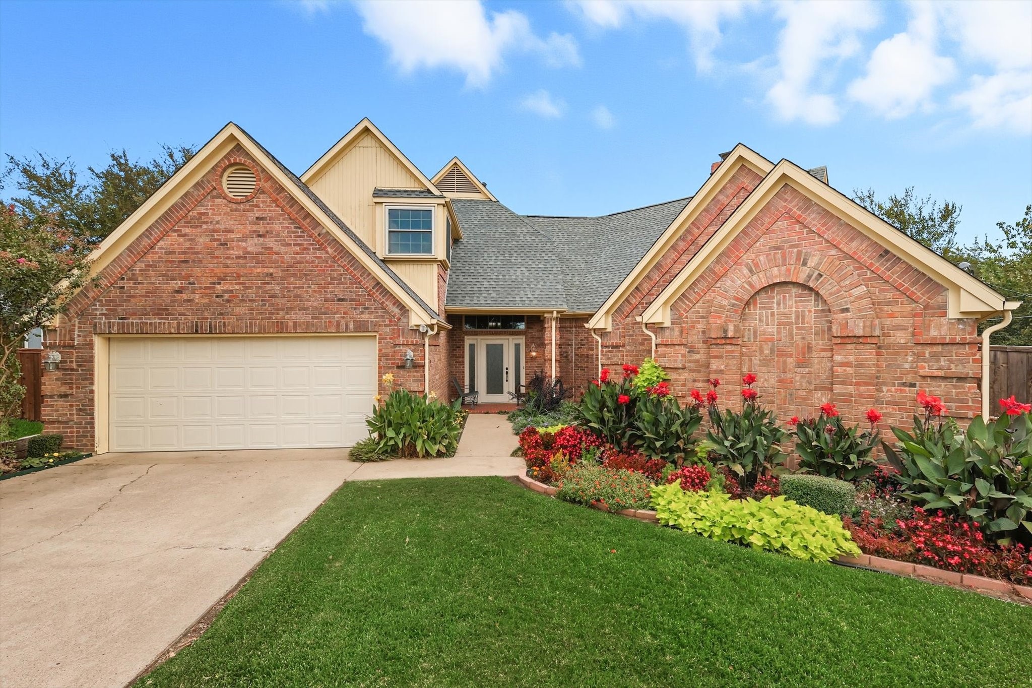 1222 Olde Towne Drive Irving TX 75061