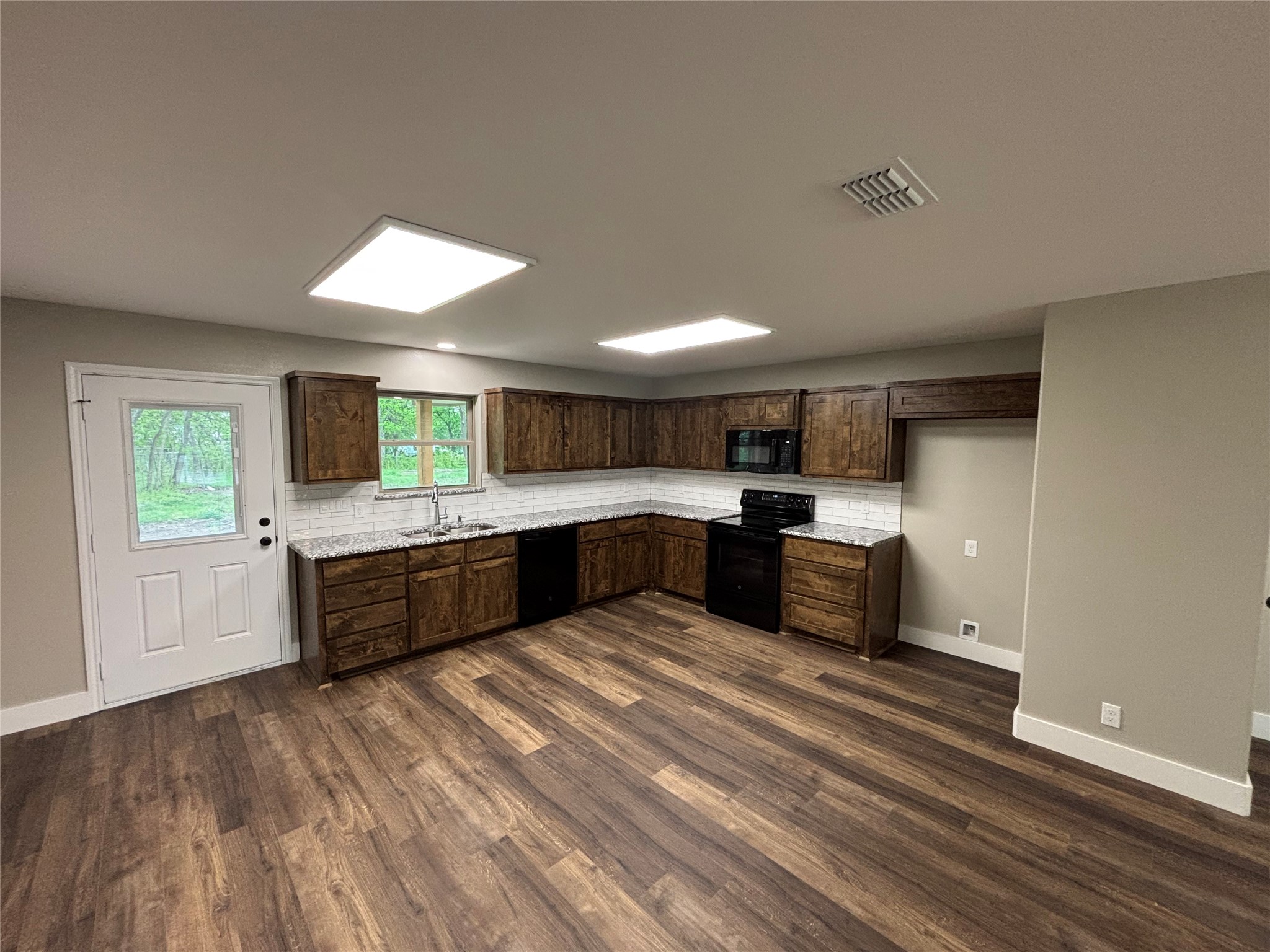 307 Elba Street Bowie TX 76230