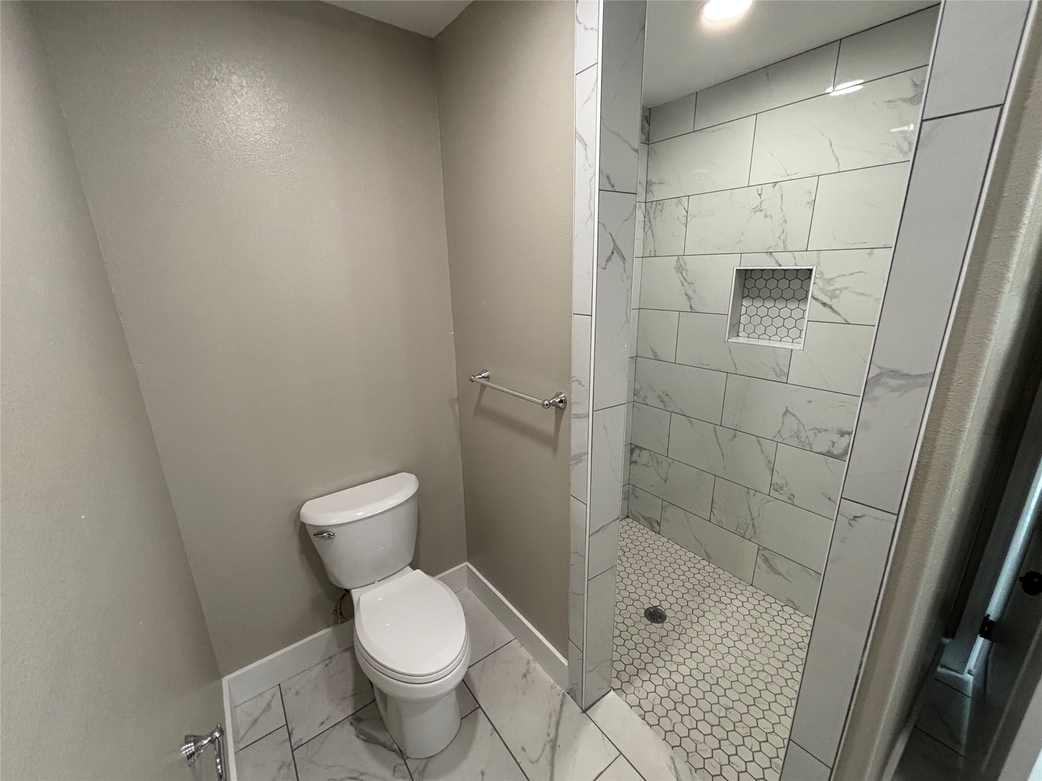 307 Elba Street Bowie TX 76230
