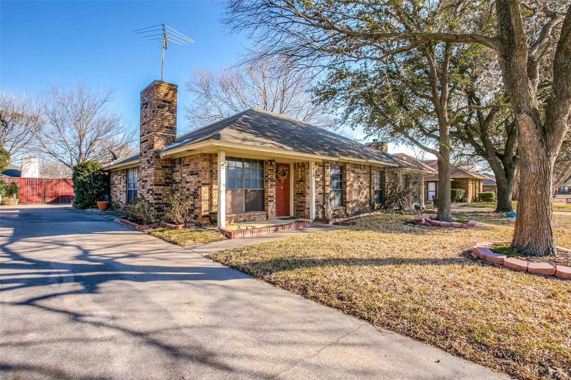 5618 Westchase Drive North Richland Hills TX 76180