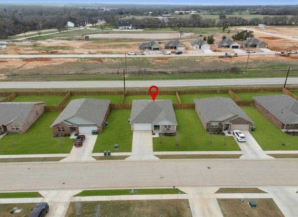 513 Jameson Street Springtown TX 76082