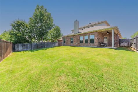 8301 Black Hills Trail Aubrey TX 76227