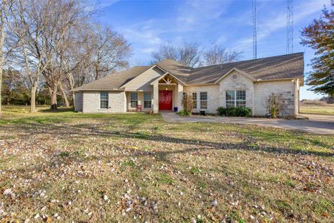 723 County Road 1415 Bonham TX 75418