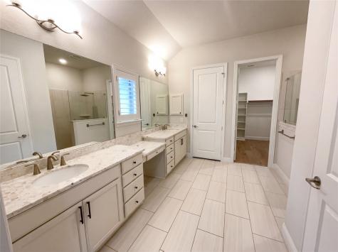 2712 Waterford The Colony TX 75056