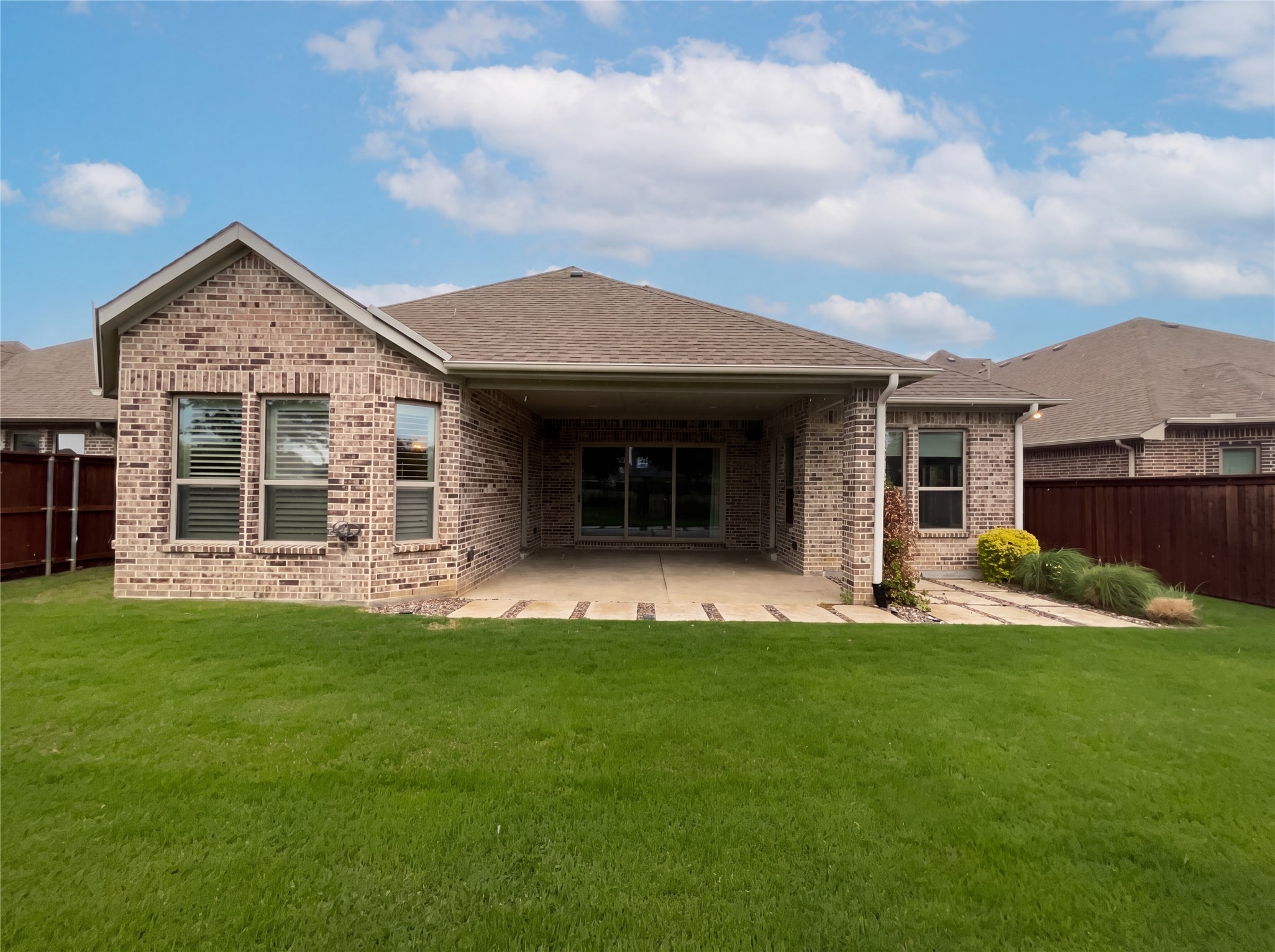 2712 Waterford The Colony TX 75056
