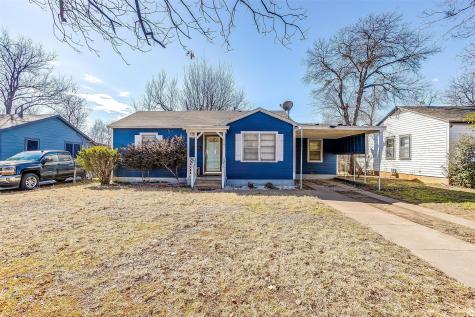 104 SE Tarrant Avenue Burleson TX 76028