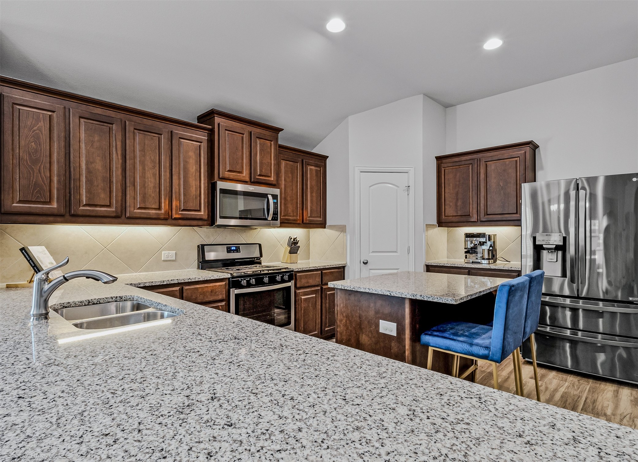1127 Waterscape Boulevard Royse City TX 75189