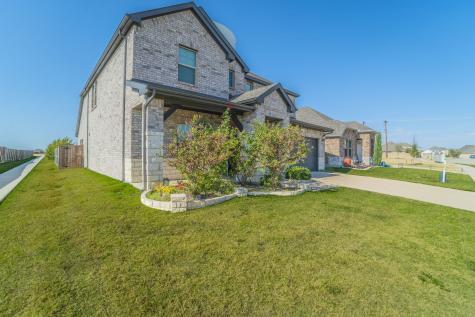 3317 Evening View Aubrey TX 76227