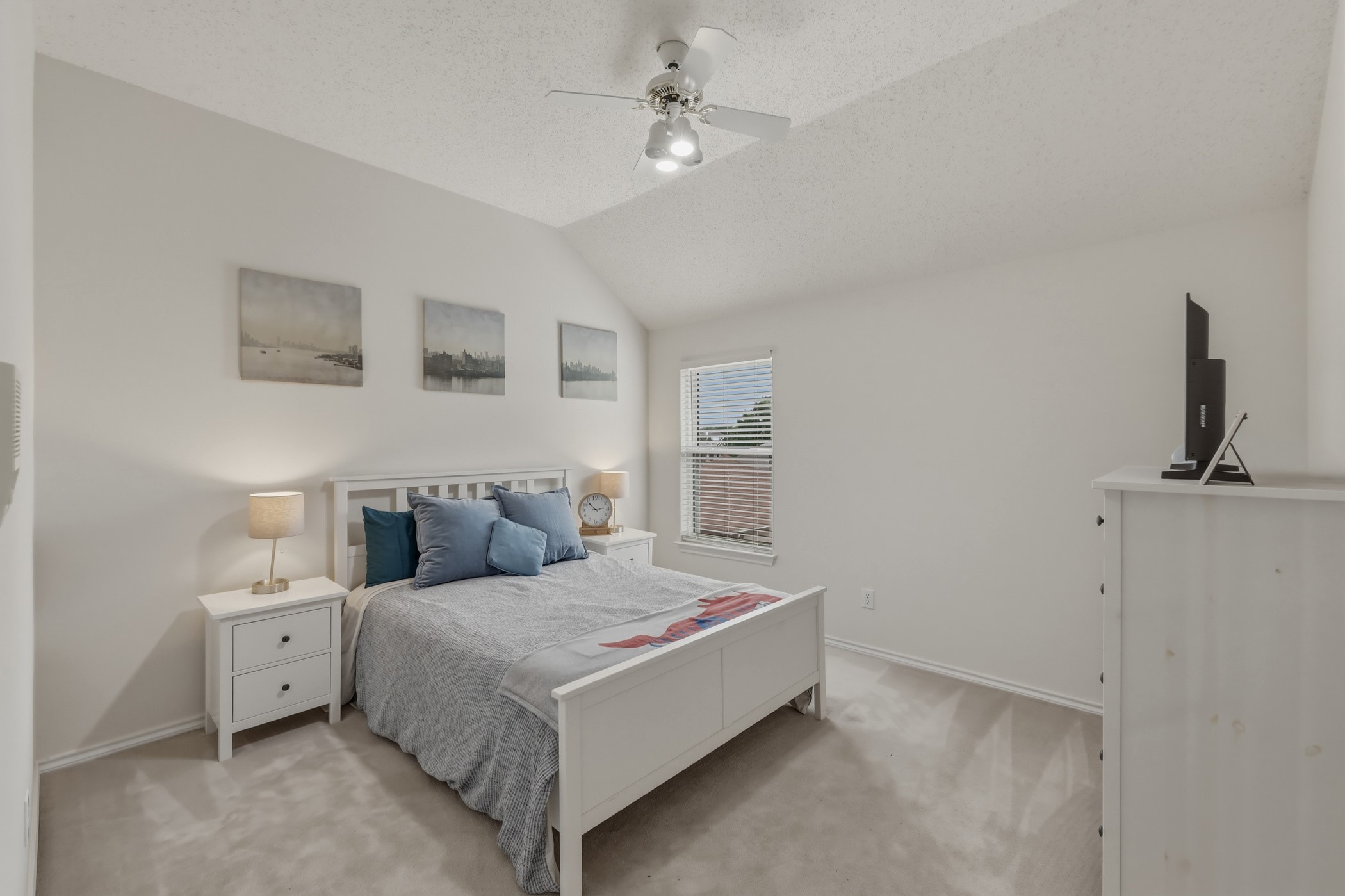 7612 Oak Knoll Drive North Richland Hills TX 76182