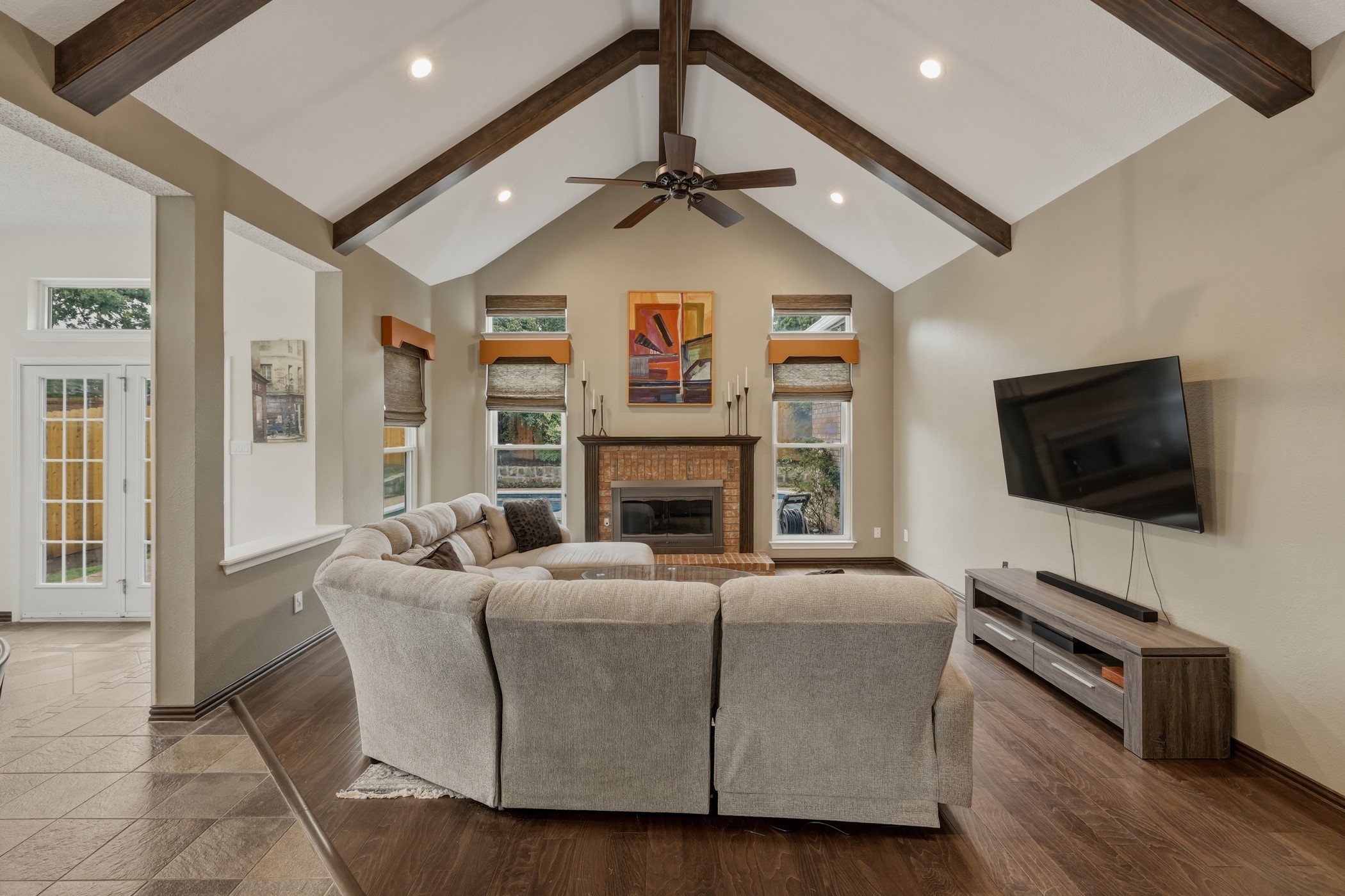 7612 Oak Knoll Drive North Richland Hills TX 76182