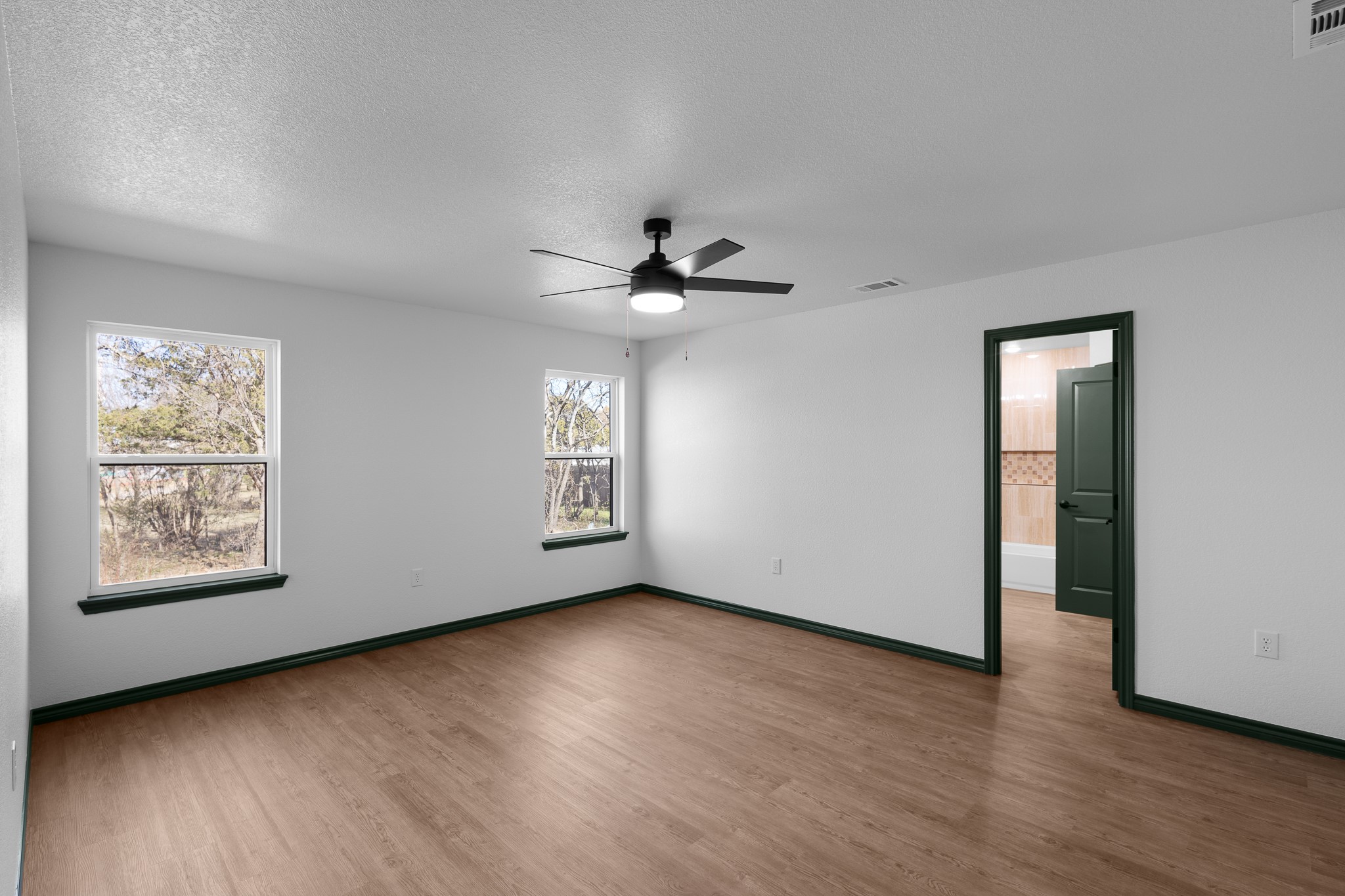303 E Bois D Arc Nocona TX 76255
