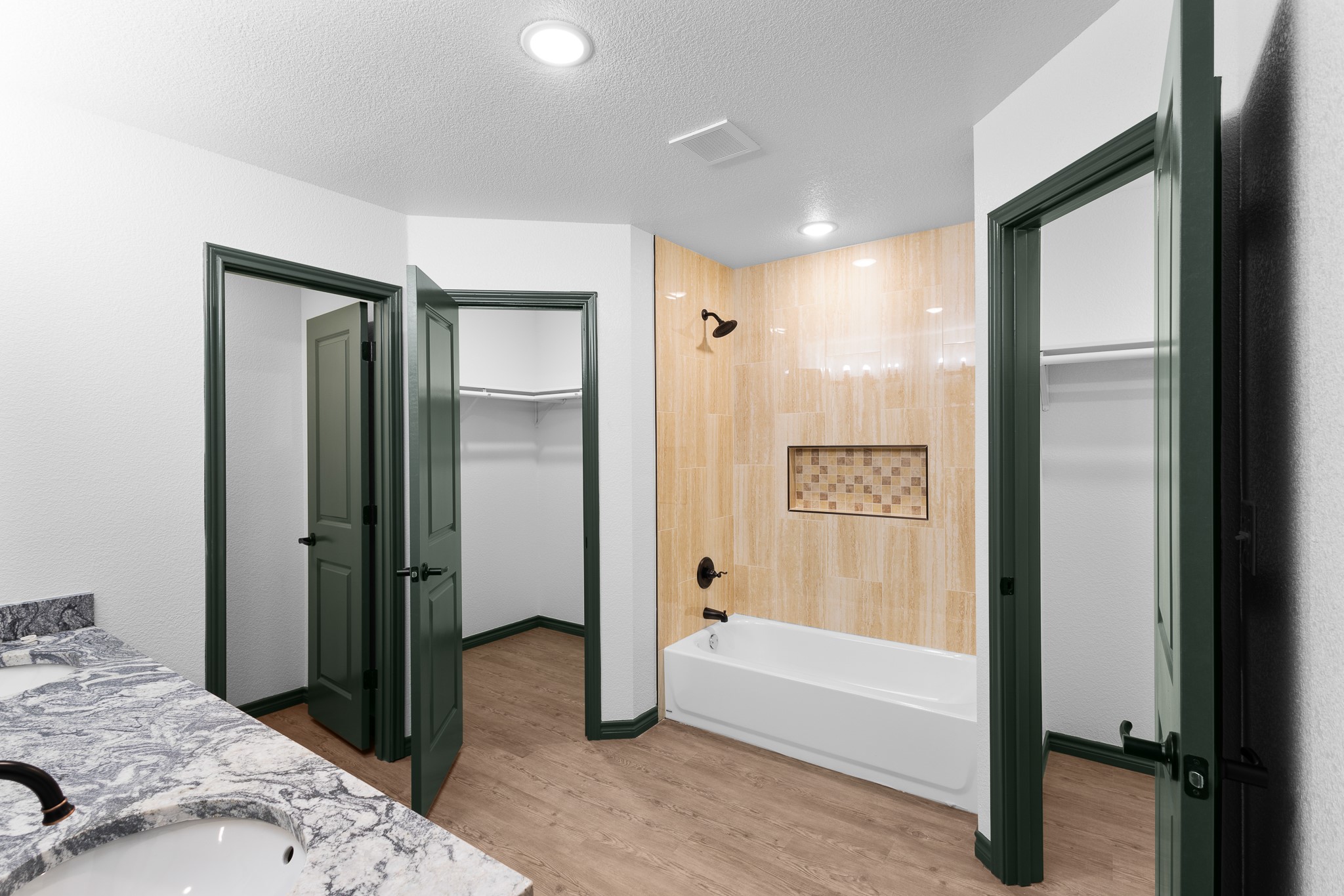 303 E Bois D Arc Nocona TX 76255