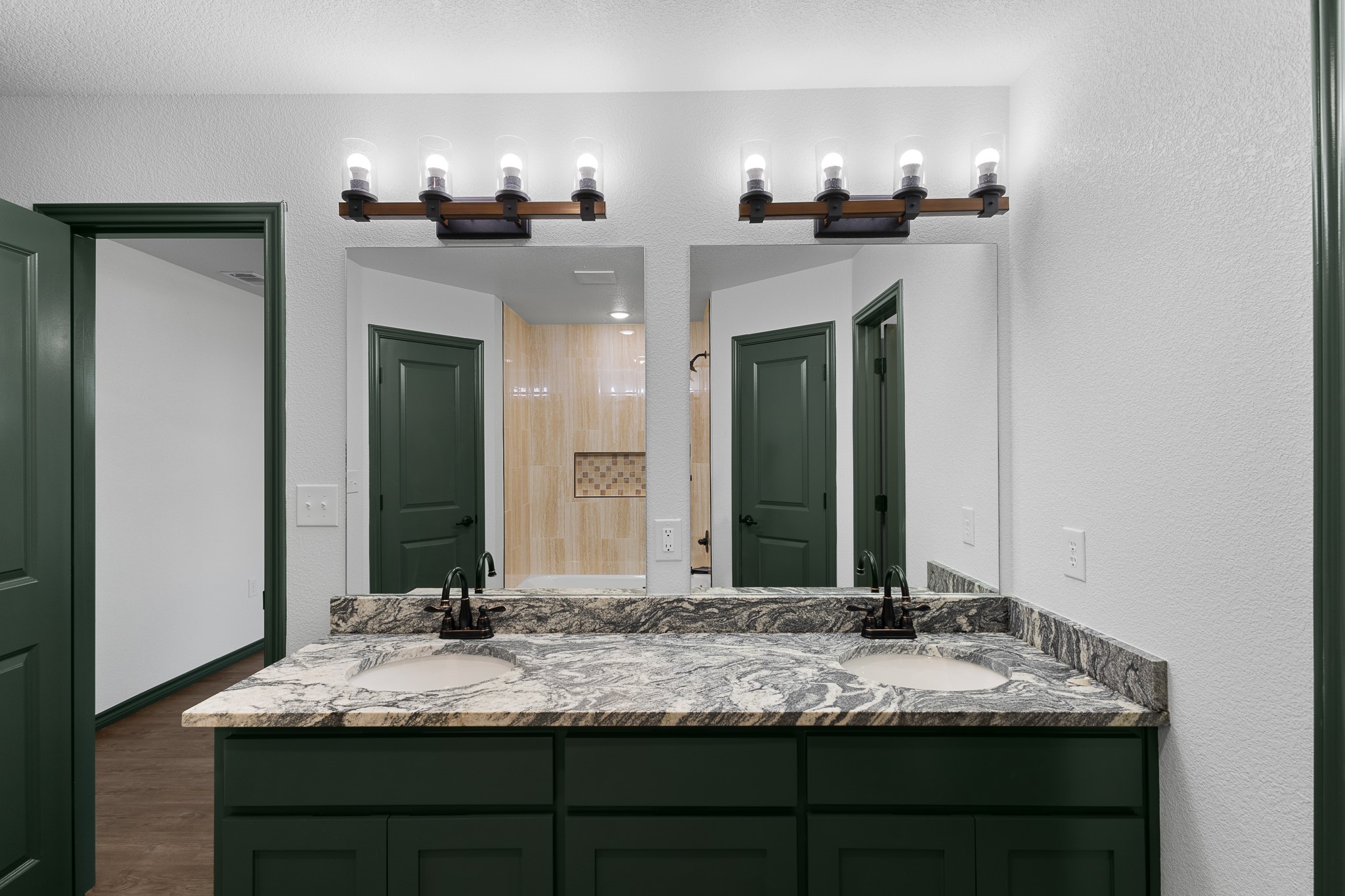 303 E Bois D Arc Nocona TX 76255