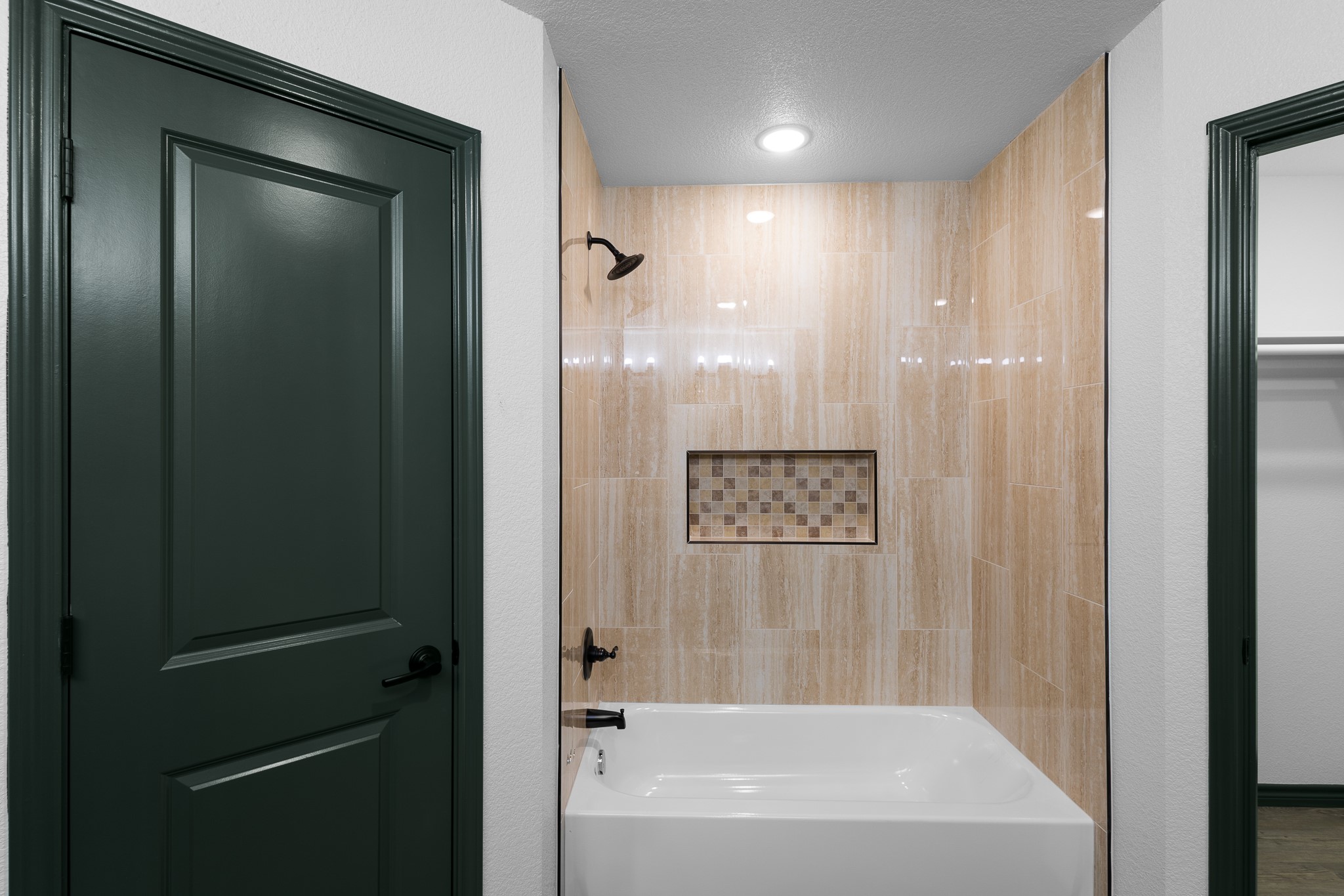303 E Bois D Arc Nocona TX 76255