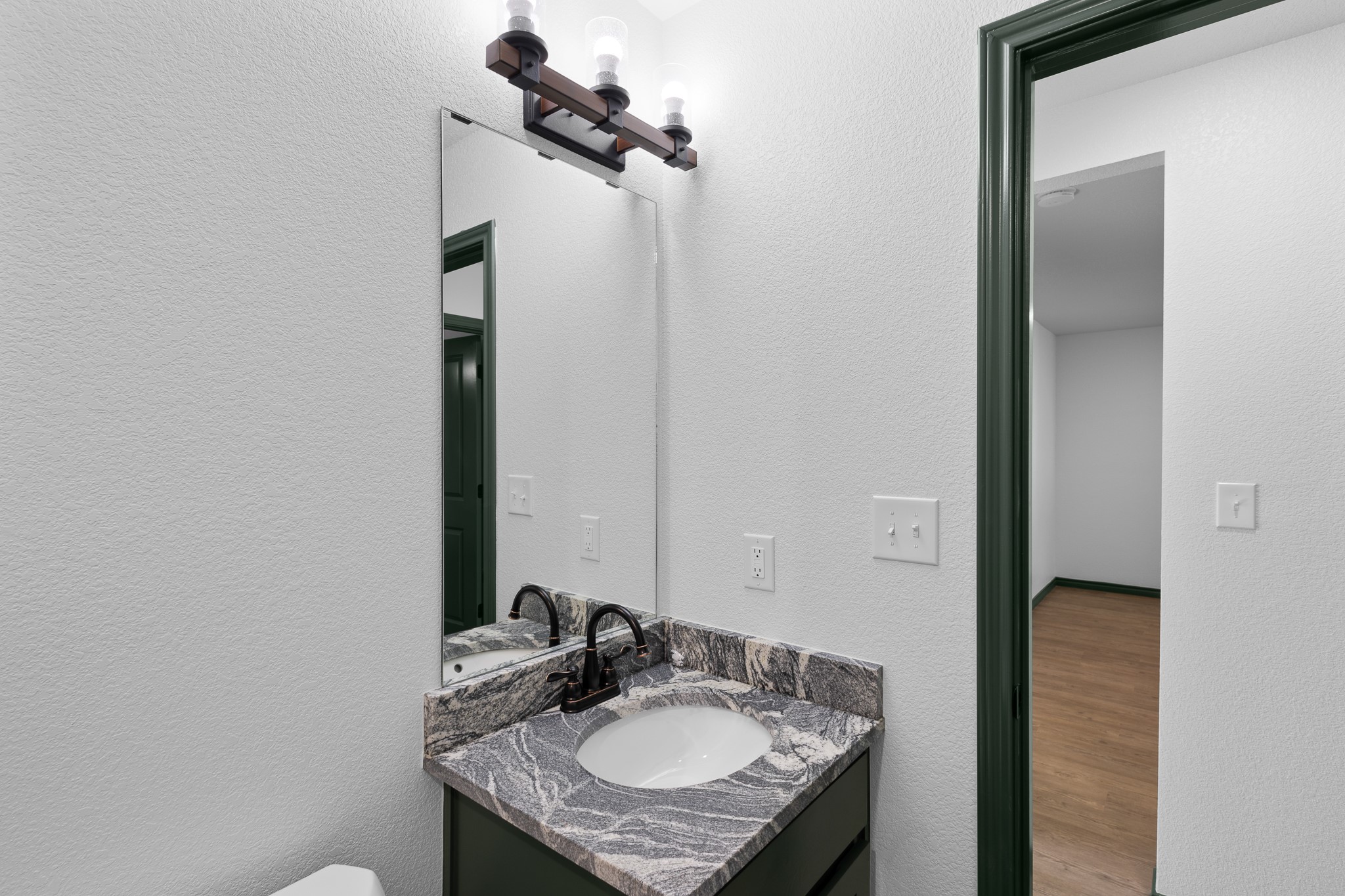 303 E Bois D Arc Nocona TX 76255