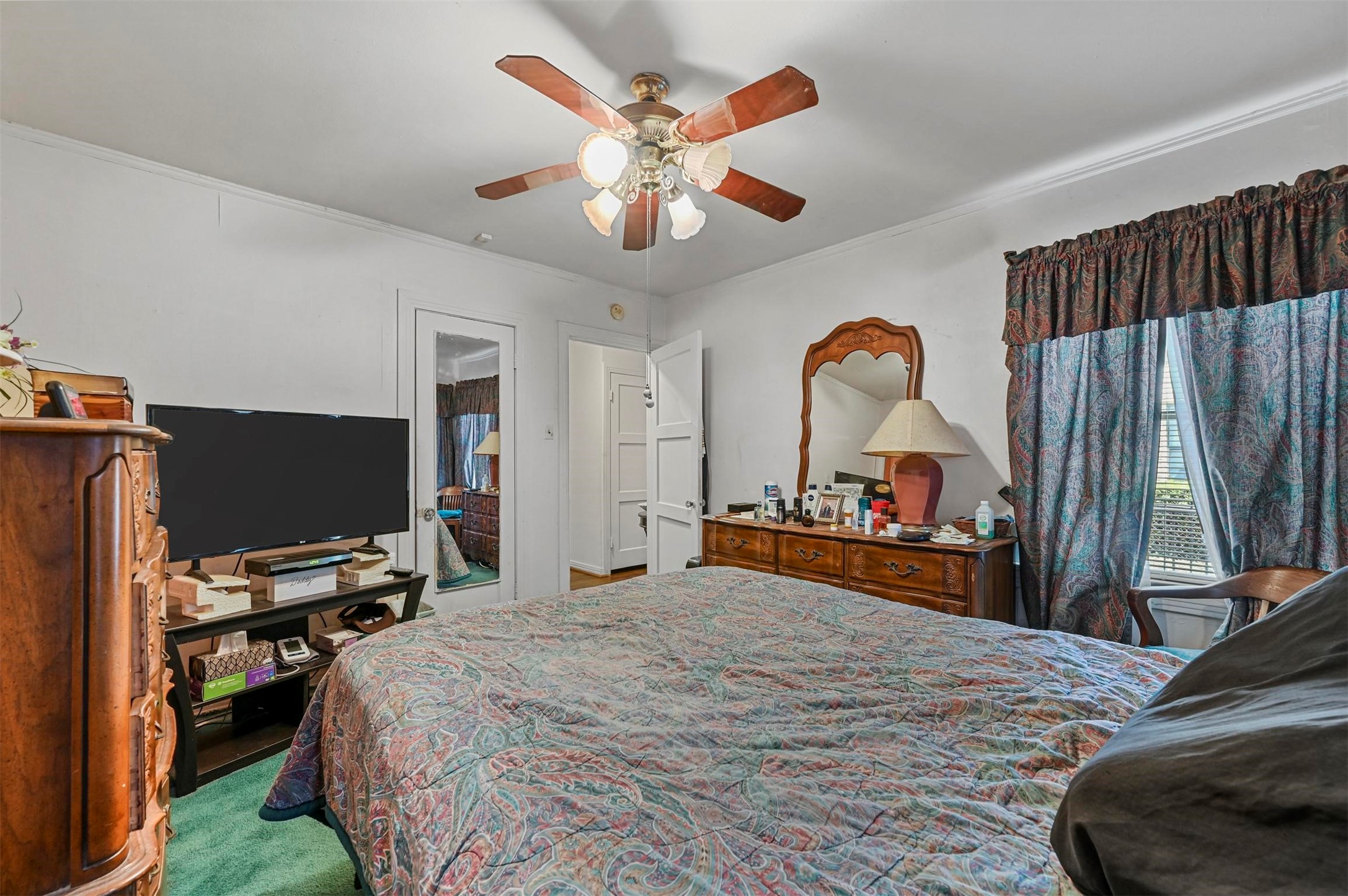 7318 Robin Road Dallas TX 75209