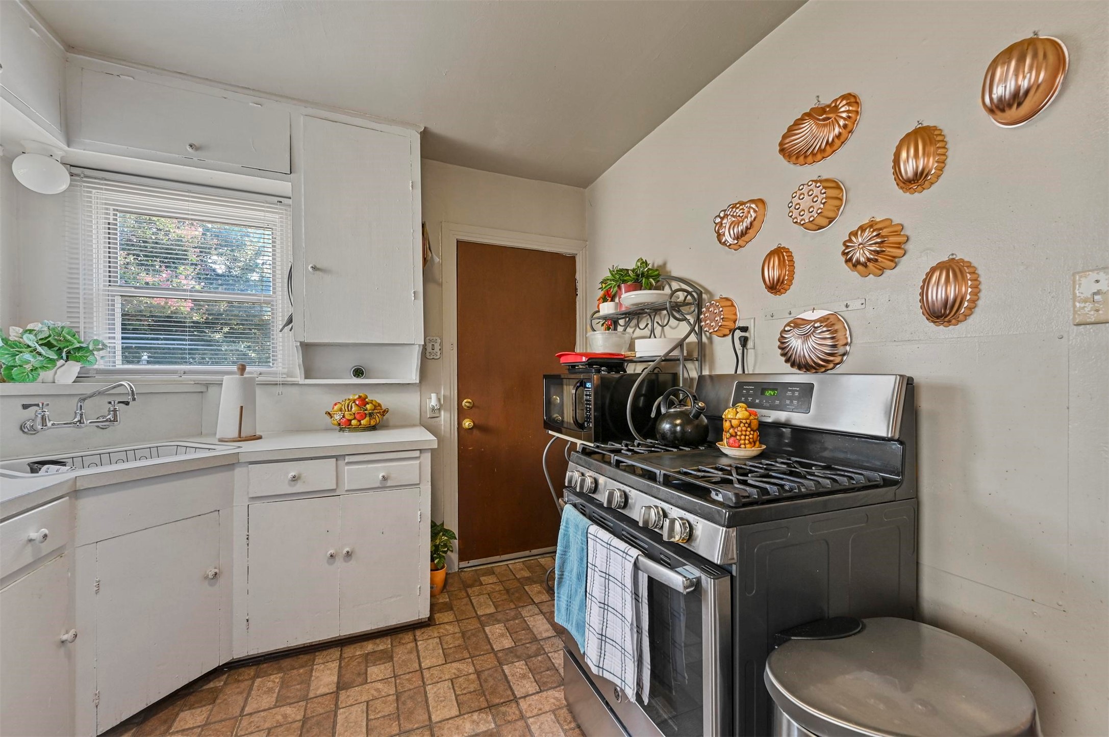 7318 Robin Road Dallas TX 75209