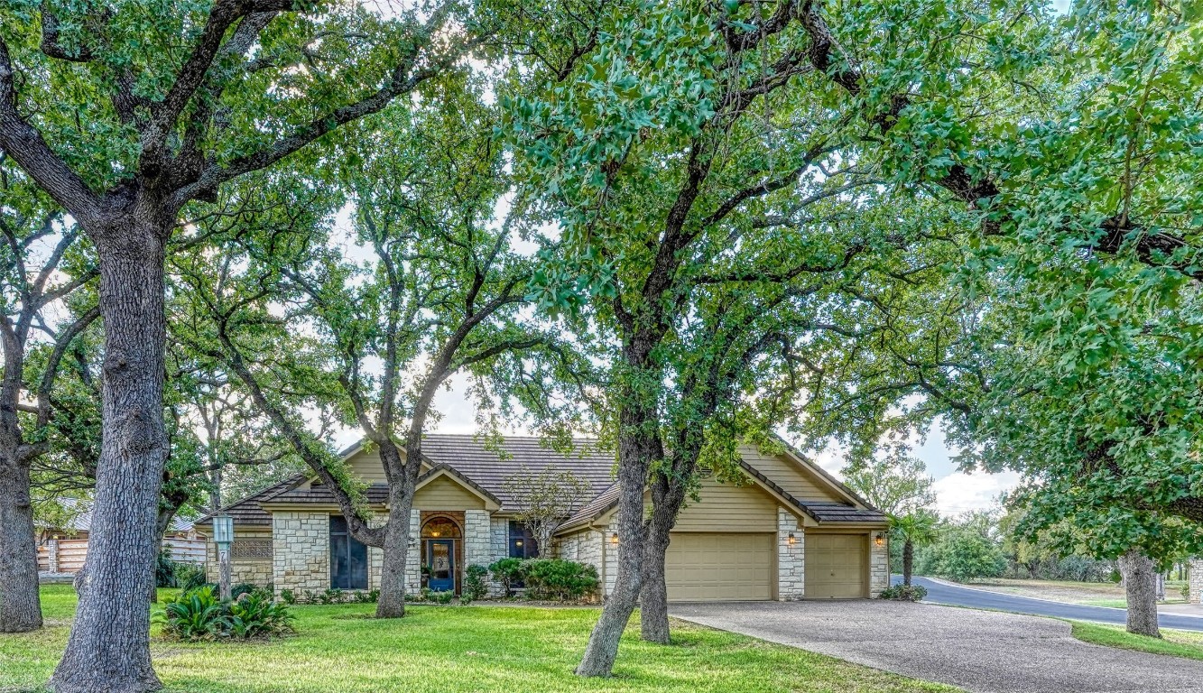 716 Hi Circle West Horseshoe Bay TX 78657
