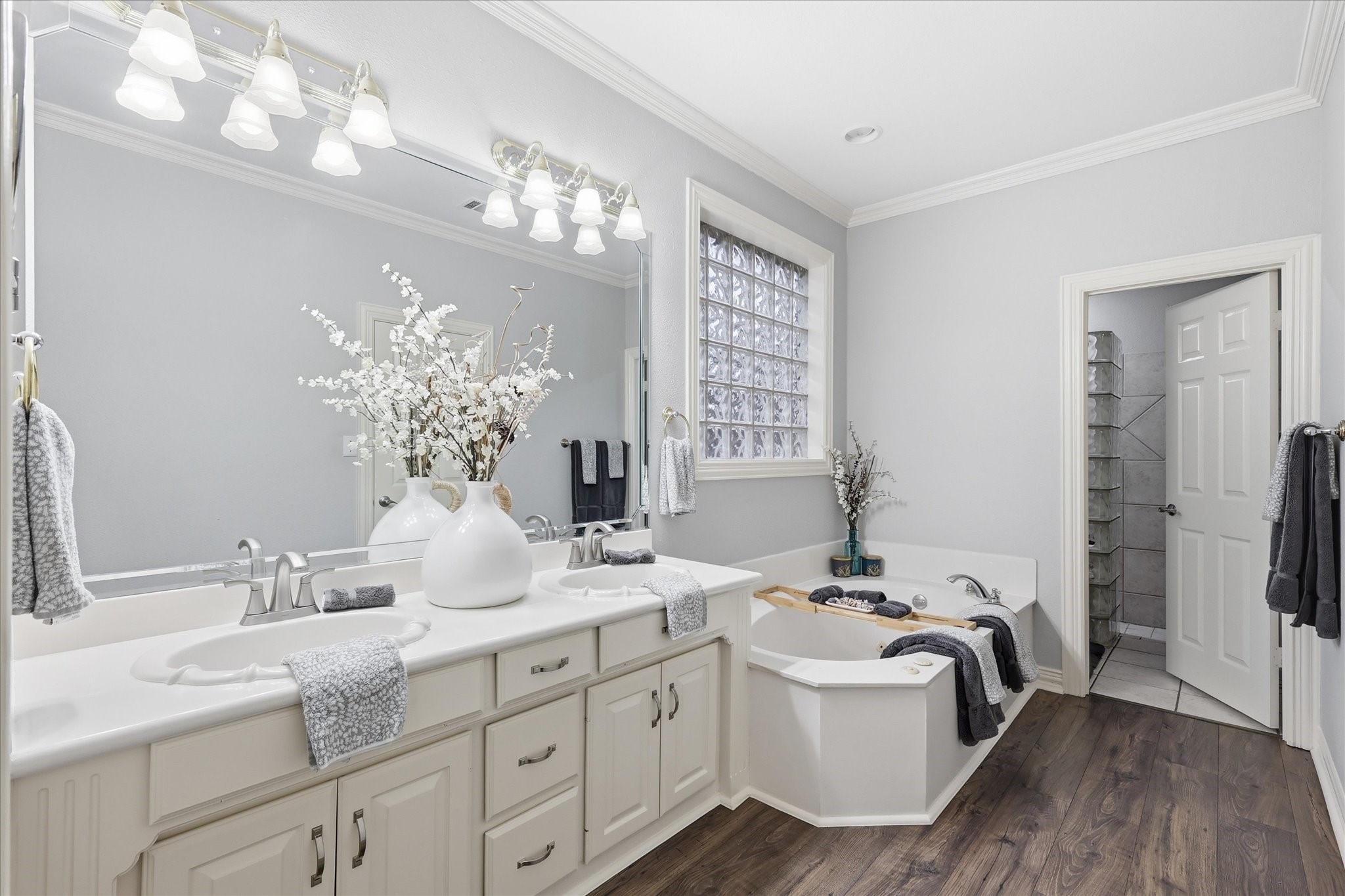 621 Wyndham Circle Keller TX 76248