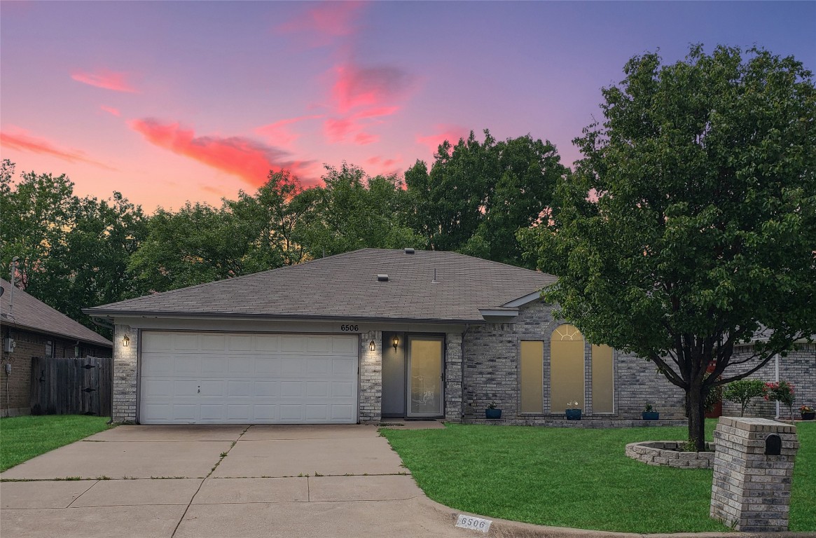 6506 Stetter Drive Arlington TX 76001