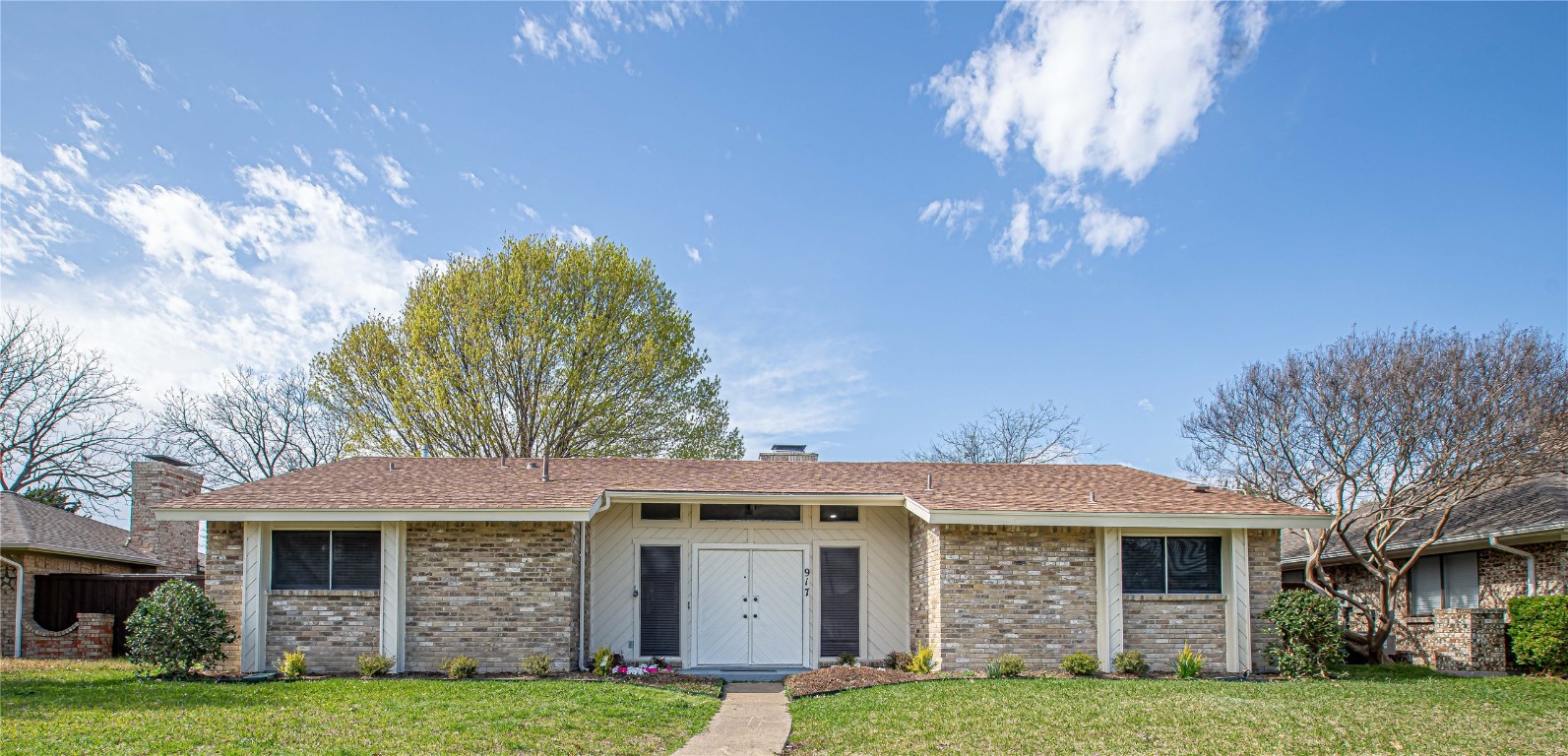617 Country View Lane Garland TX 75043