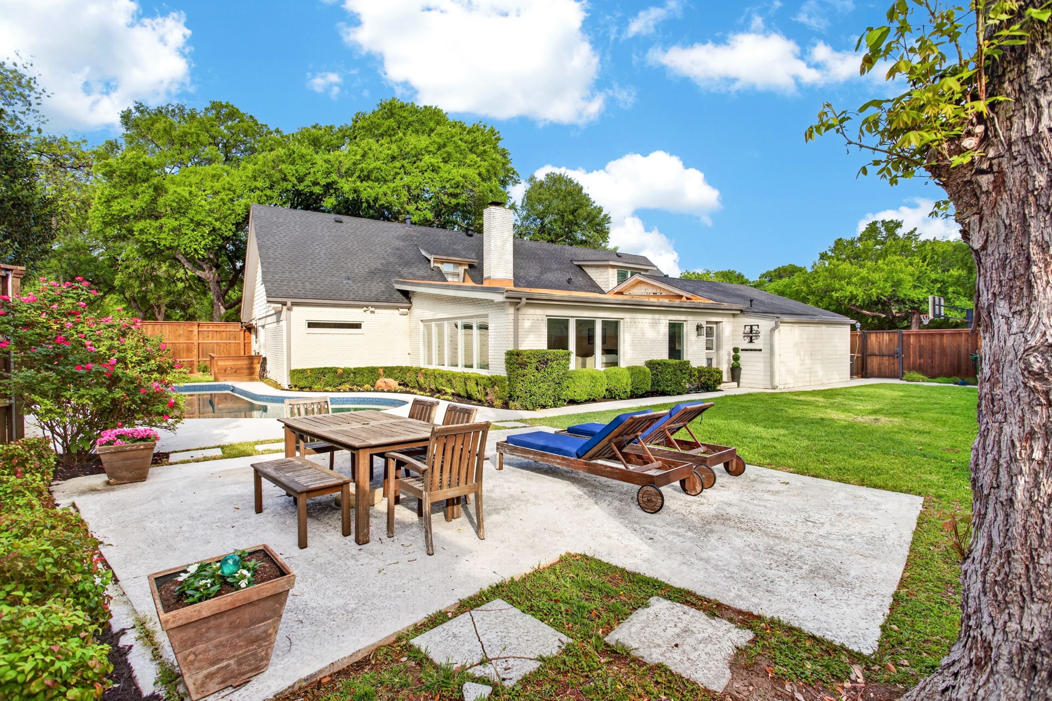 3013 Overton Park Drive E Fort Worth TX 76109