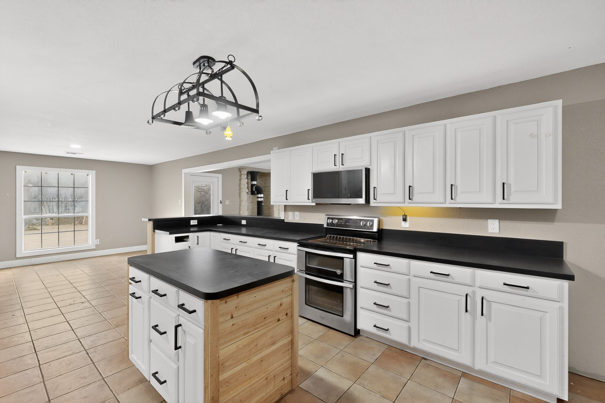 4600 Hunters Glen Court Granbury TX 76048