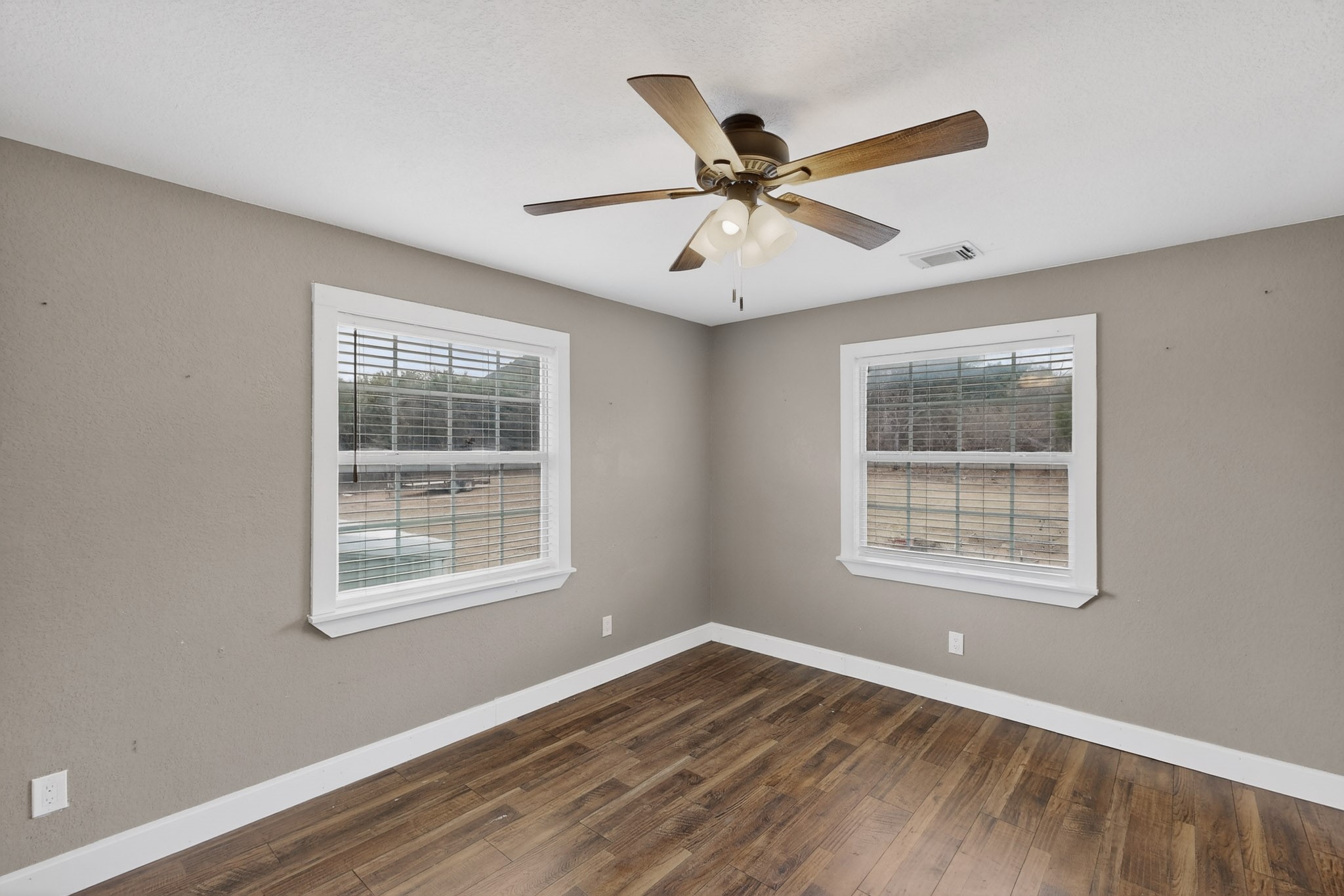 4600 Hunters Glen Court Granbury TX 76048
