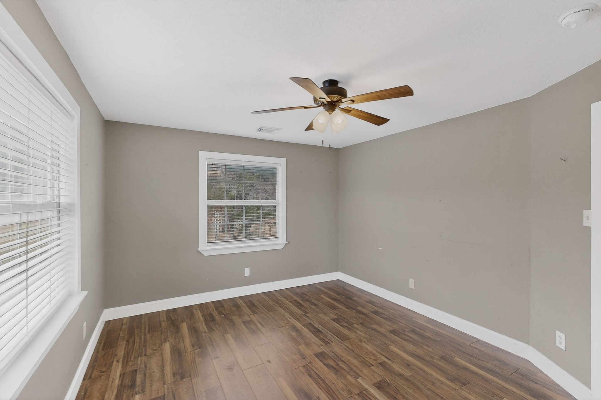 4600 Hunters Glen Court Granbury TX 76048