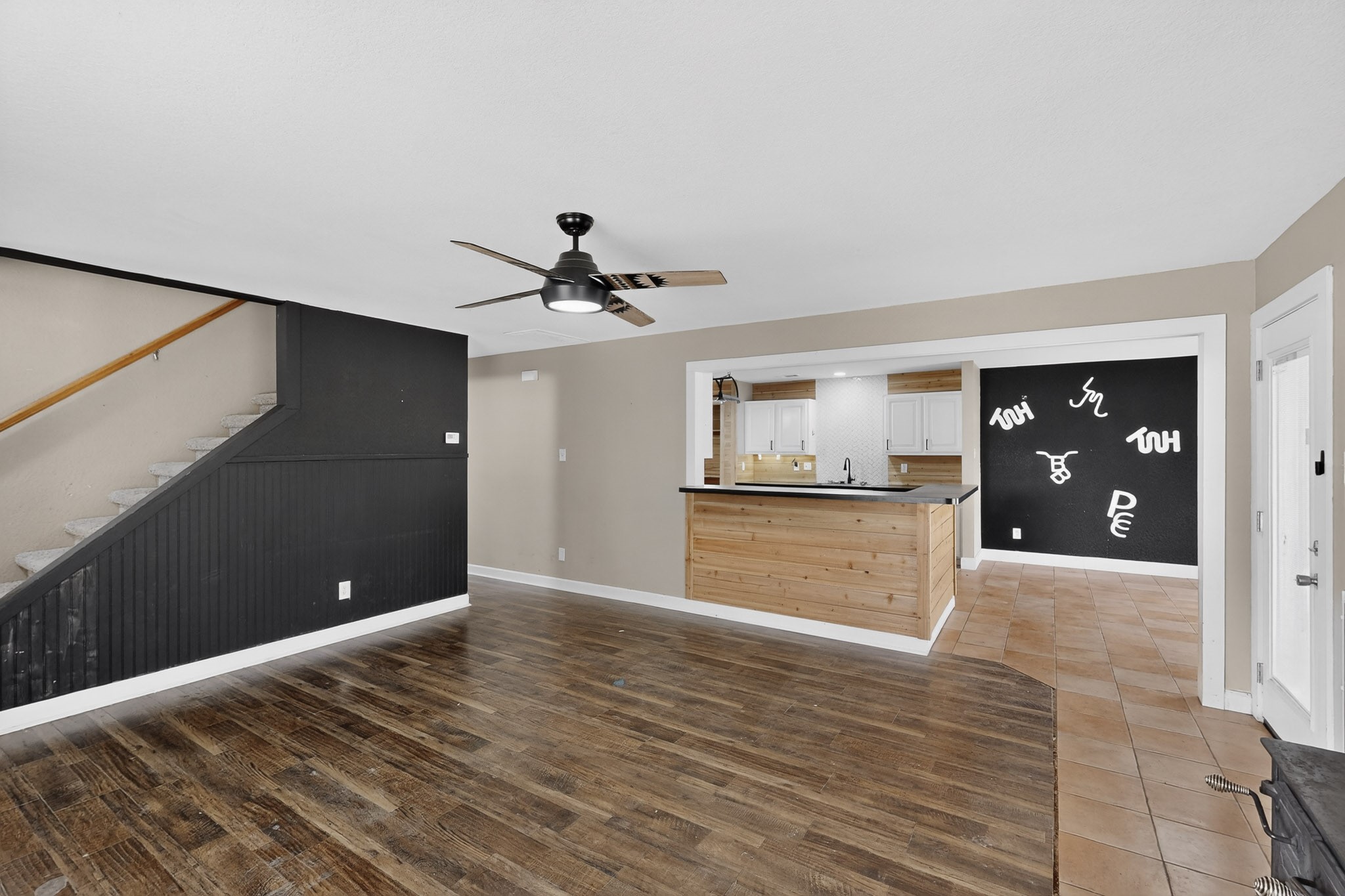 4600 Hunters Glen Court Granbury TX 76048