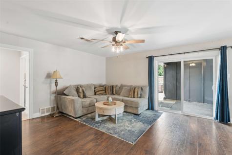 2217 Shady Brook Drive Bedford TX 76021