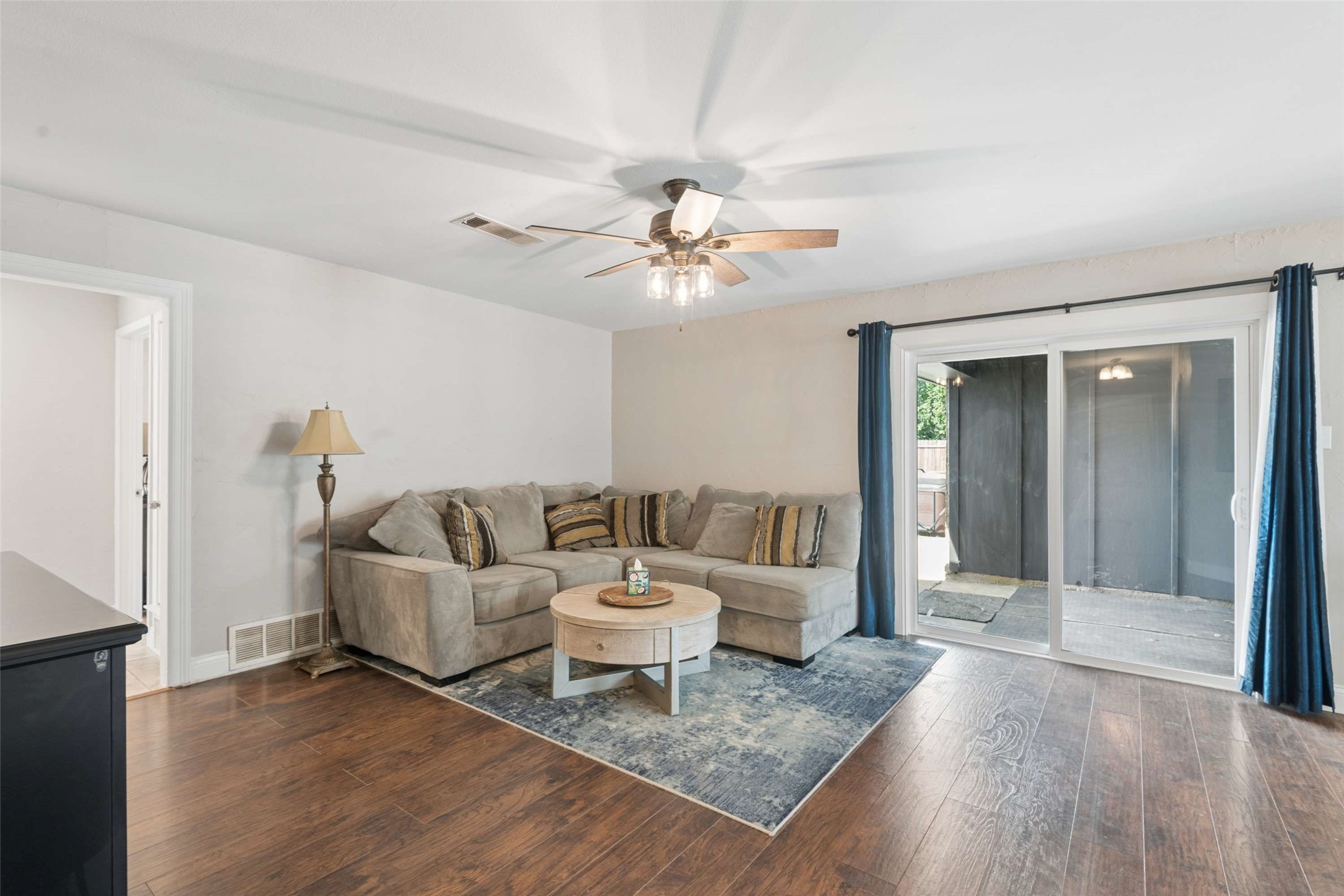 2217 Shady Brook Drive Bedford TX 76021