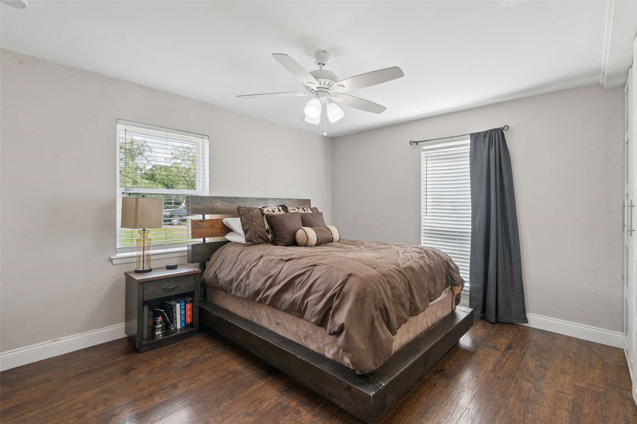 2217 Shady Brook Drive Bedford TX 76021