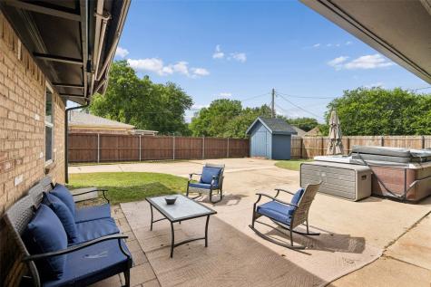 2217 Shady Brook Drive Bedford TX 76021