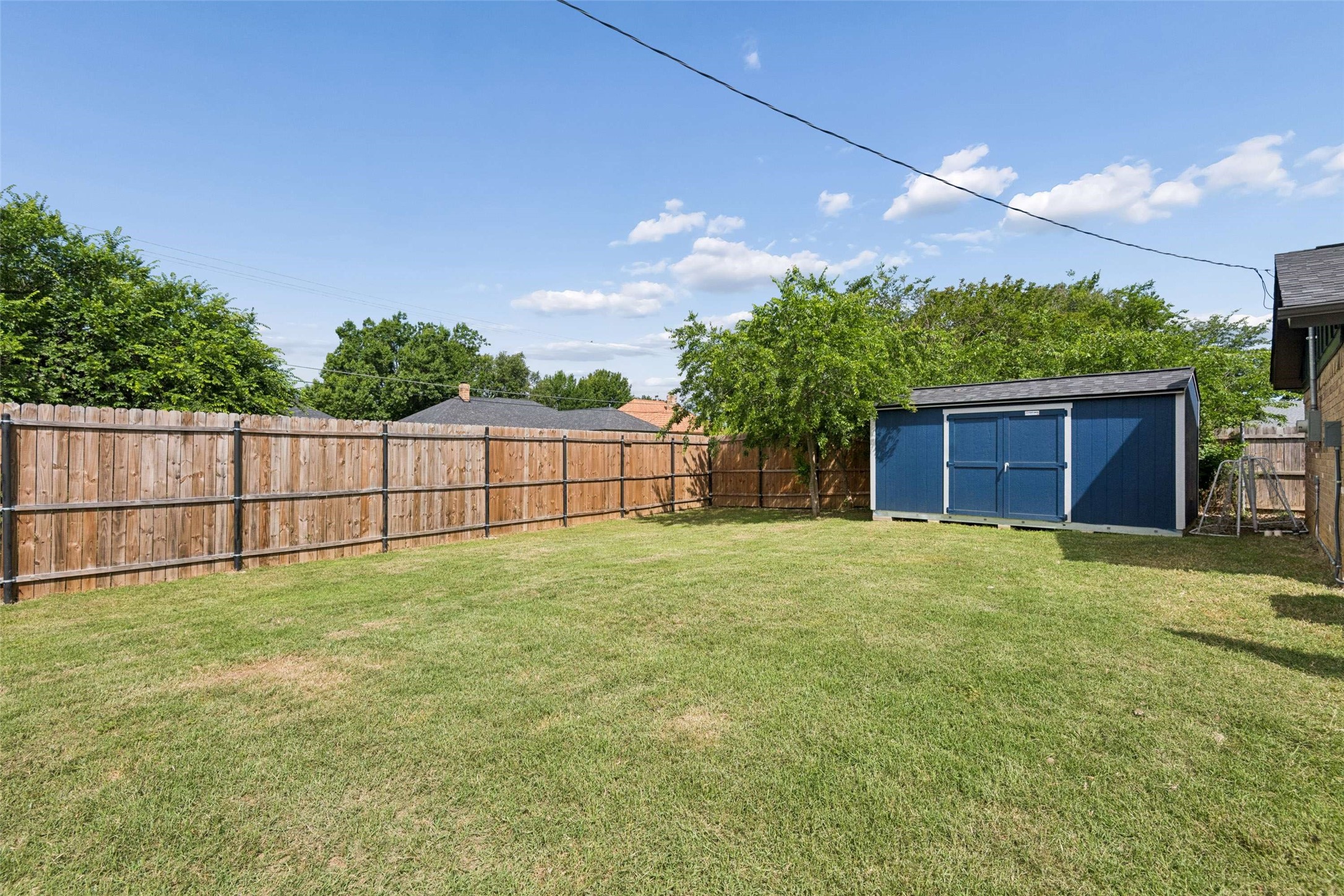 2217 Shady Brook Drive Bedford TX 76021