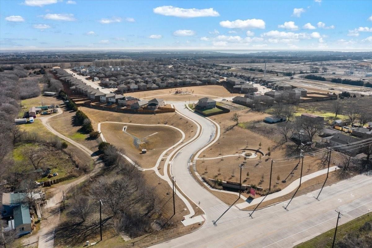 822 Breakwater Drive Princeton TX 75407