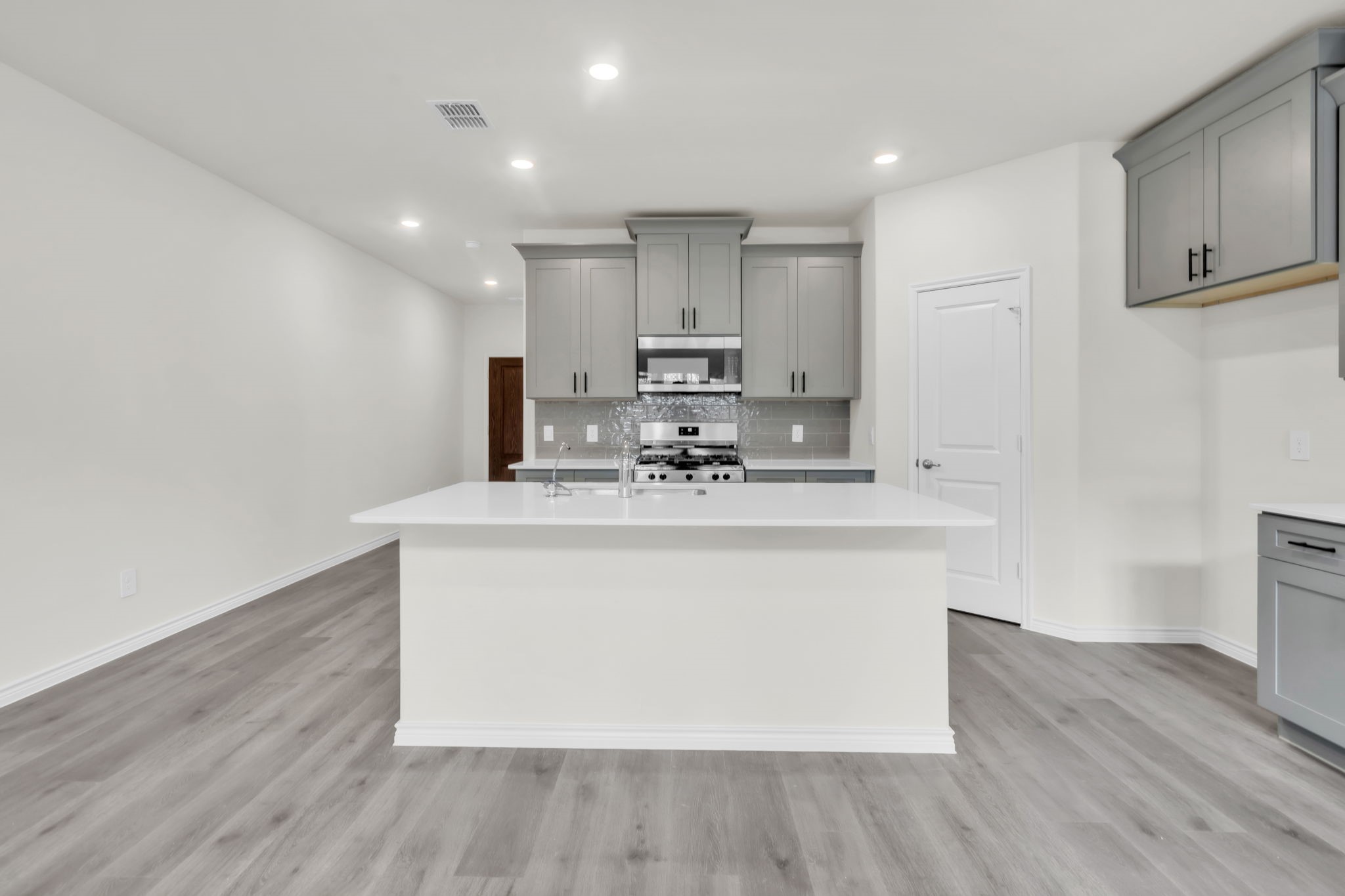 9409 Flyer Street Mckinney TX 75071