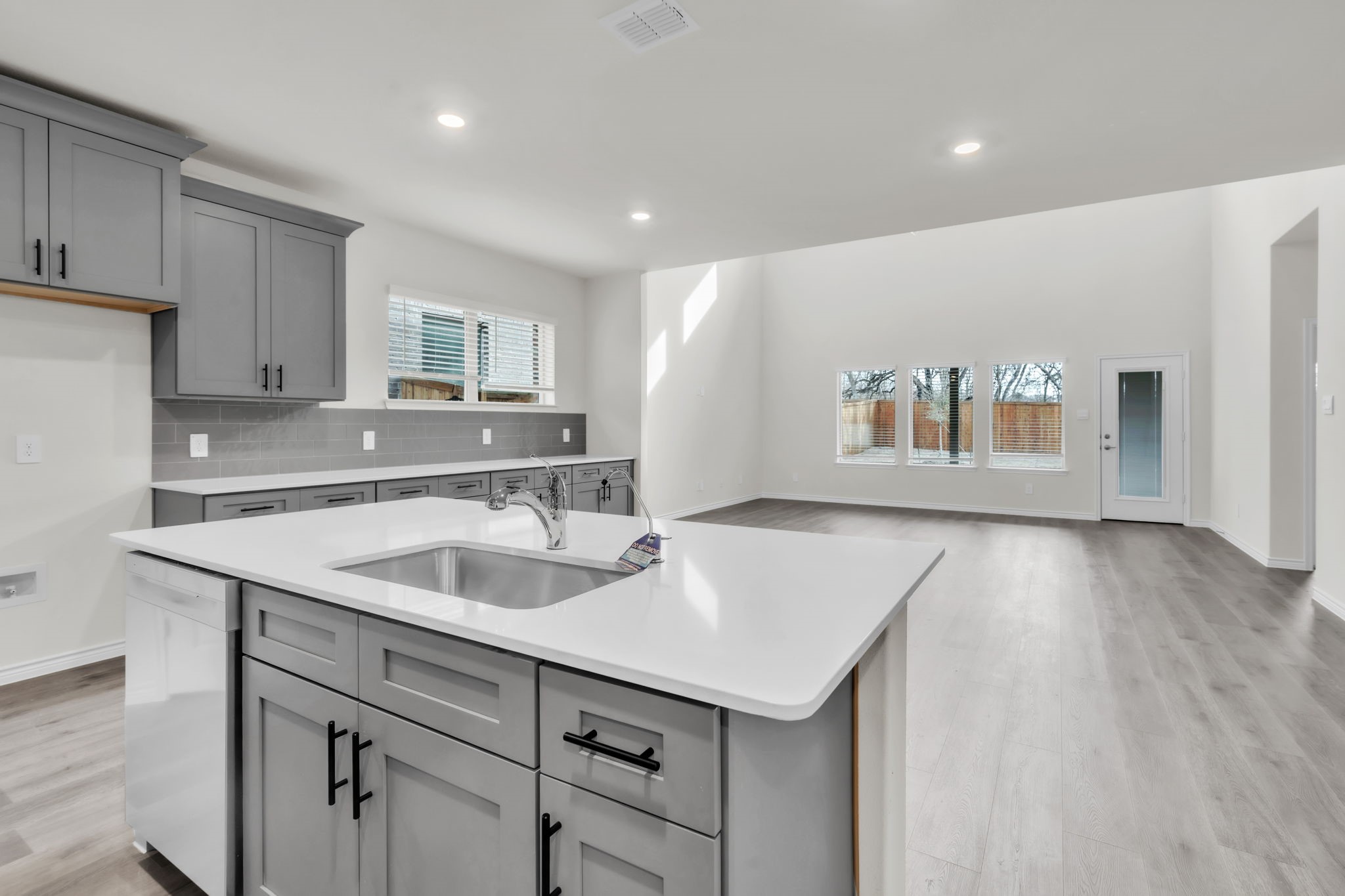 9409 Flyer Street Mckinney TX 75071