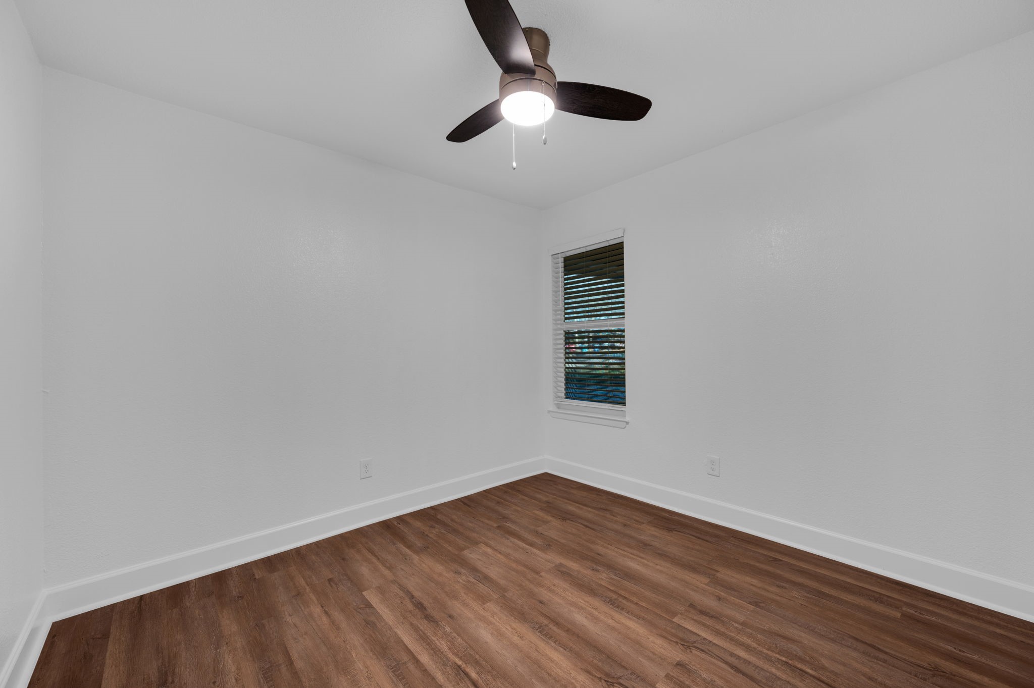 512 Virginia Avenue Waxahachie TX 75165