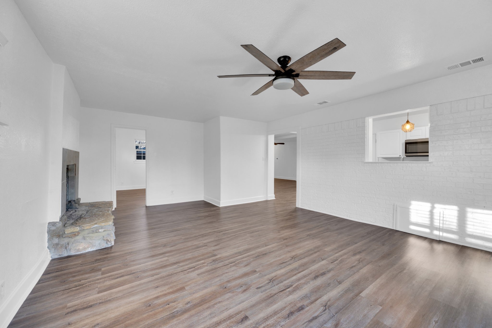 512 Virginia Avenue Waxahachie TX 75165