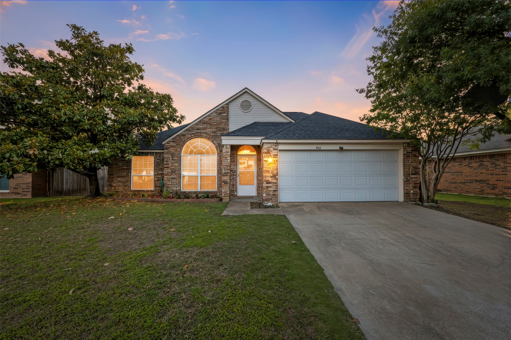 905 Park Place Boulevard Midlothian TX 76065