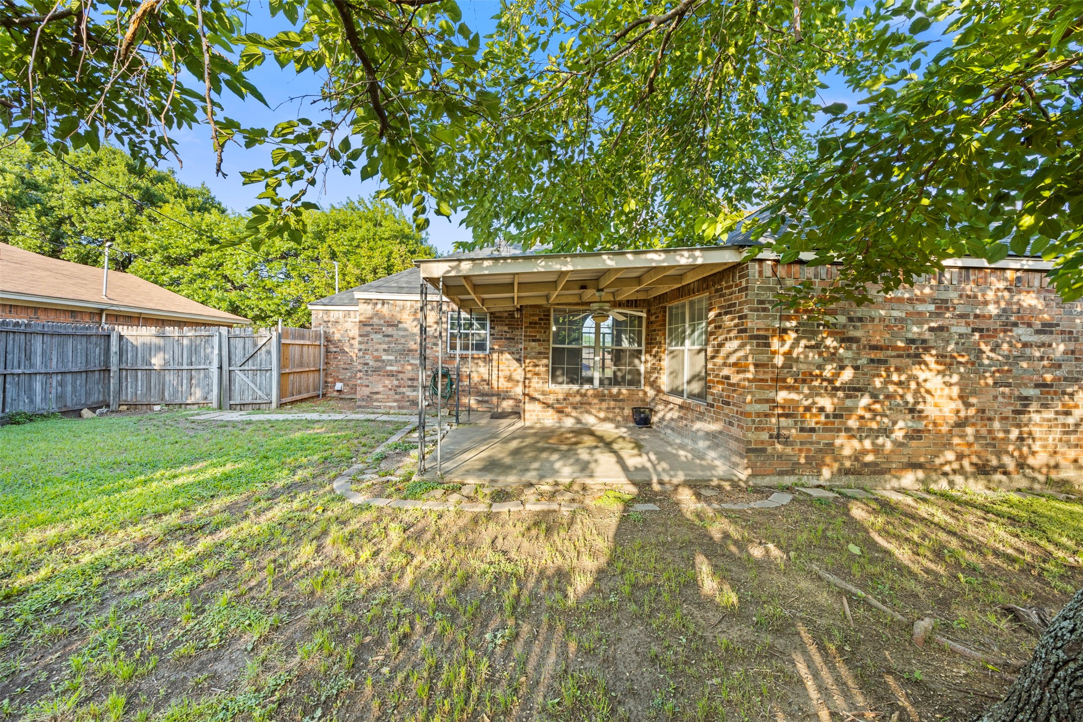 905 Park Place Boulevard Midlothian TX 76065