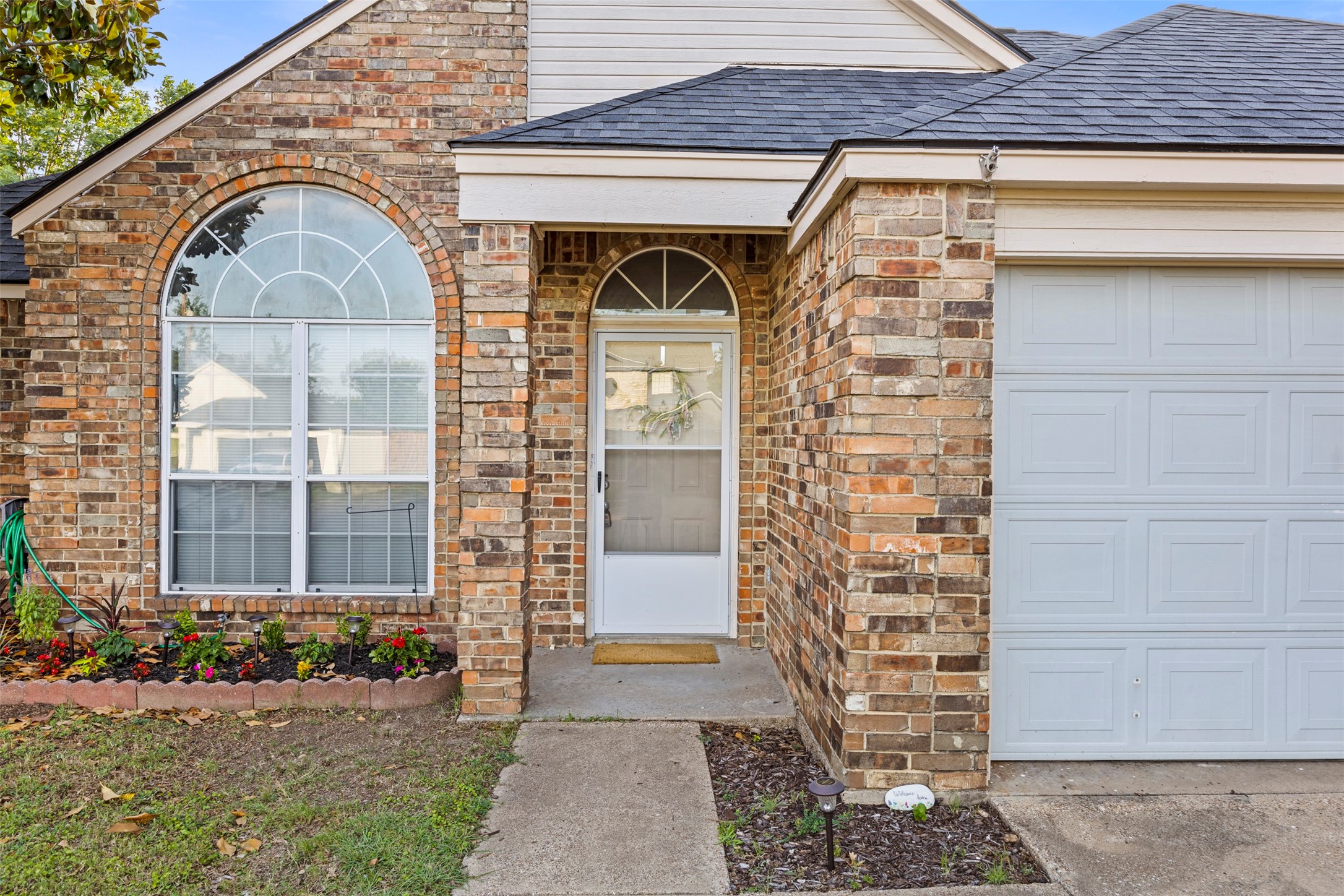 905 Park Place Boulevard Midlothian TX 76065