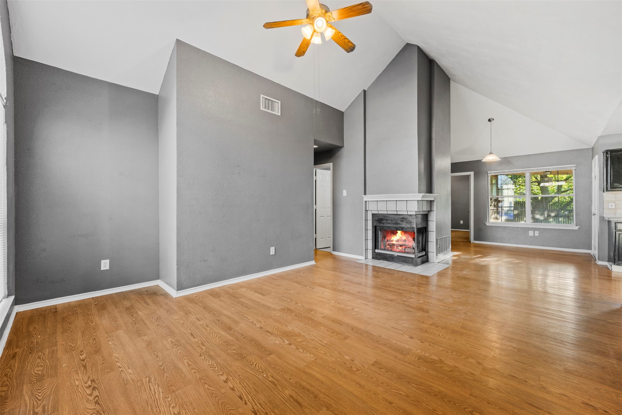 905 Park Place Boulevard Midlothian TX 76065