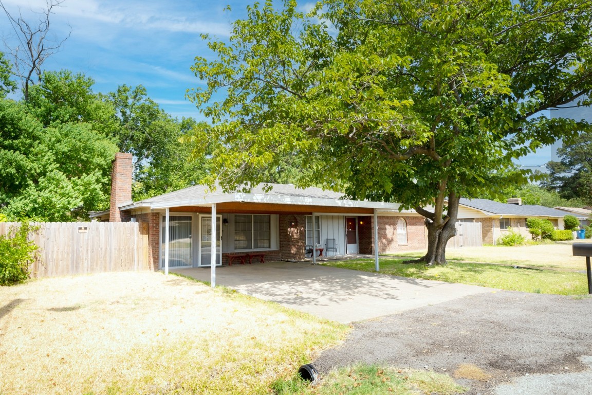 405 Sunset Street Malakoff TX 75148